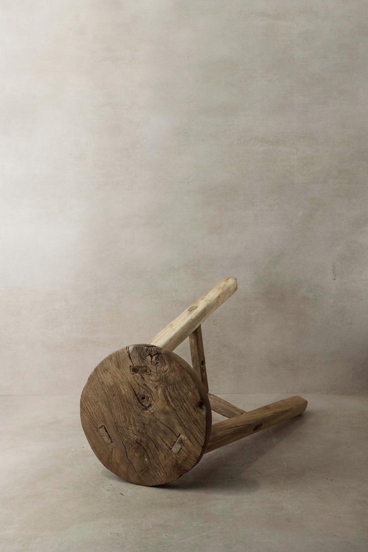 Vintage Rustic Elm Wood Stool - Round - No 8