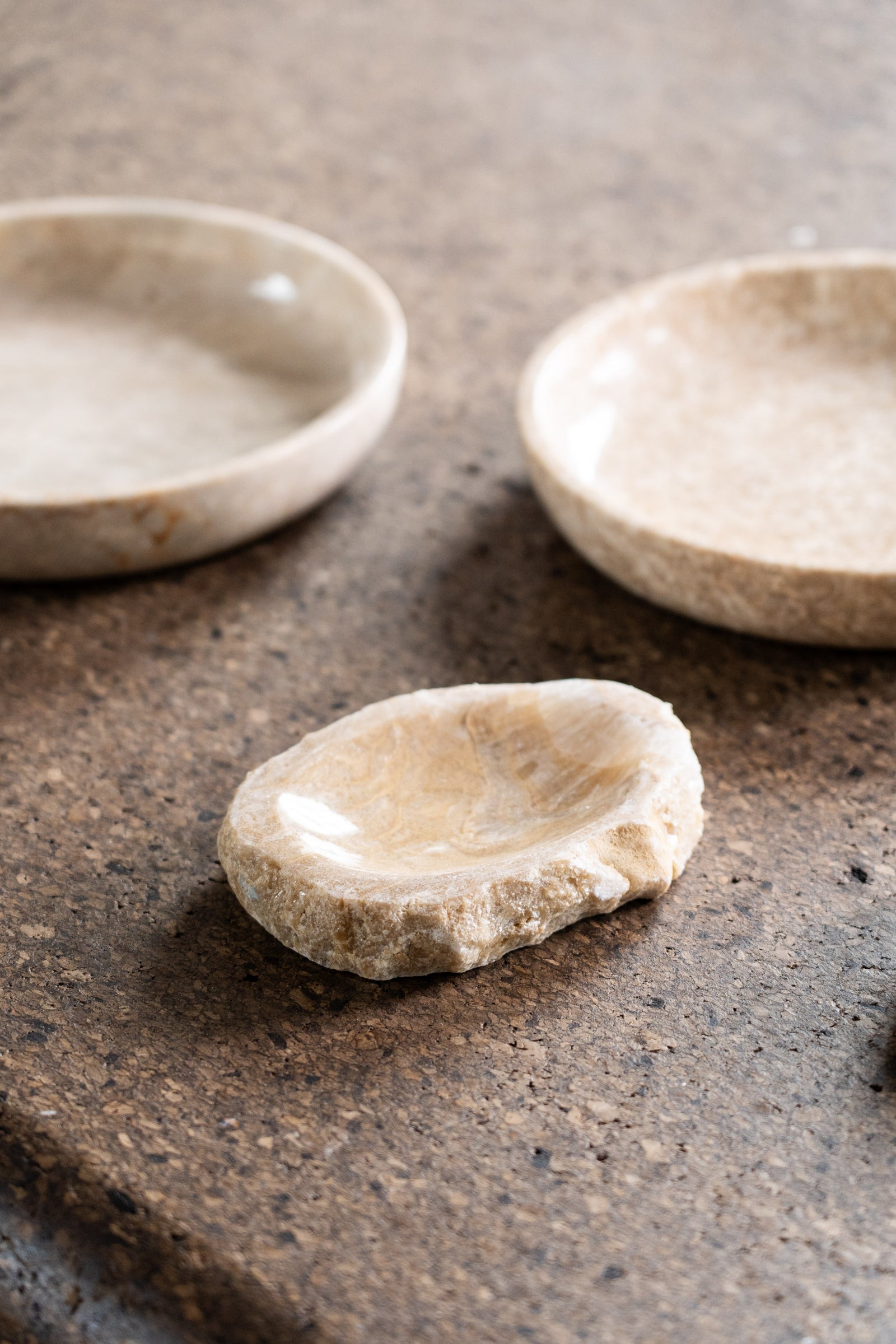 Natural Cut Onyx Jewelery\Soap Dish