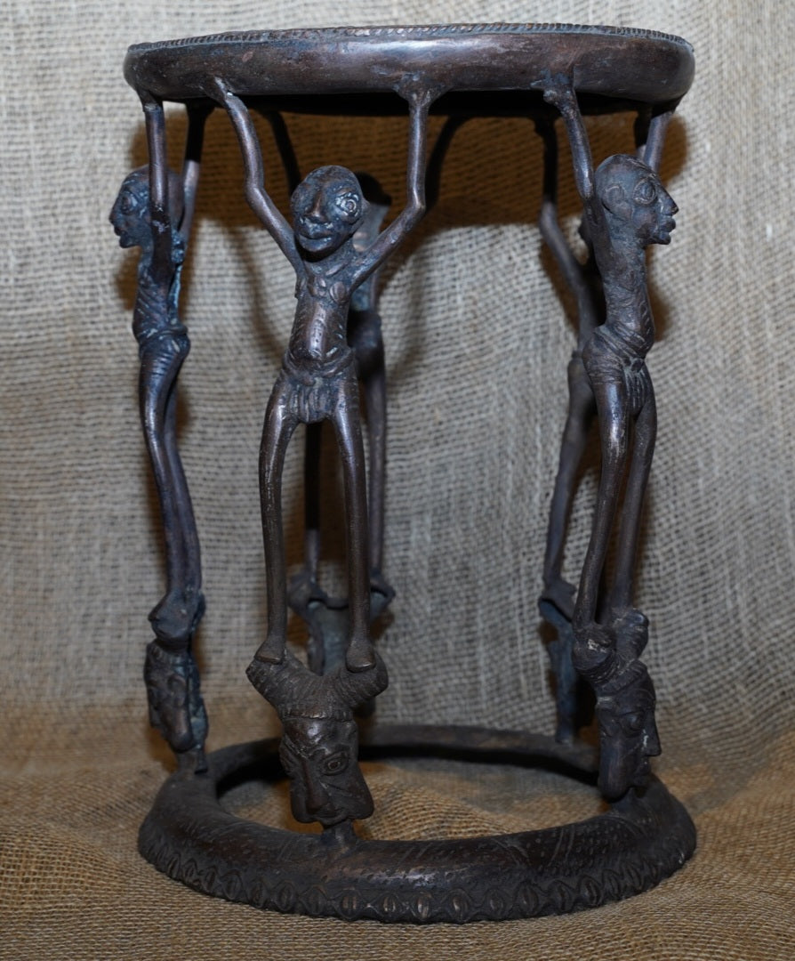 Benin Bronze Table 70.1