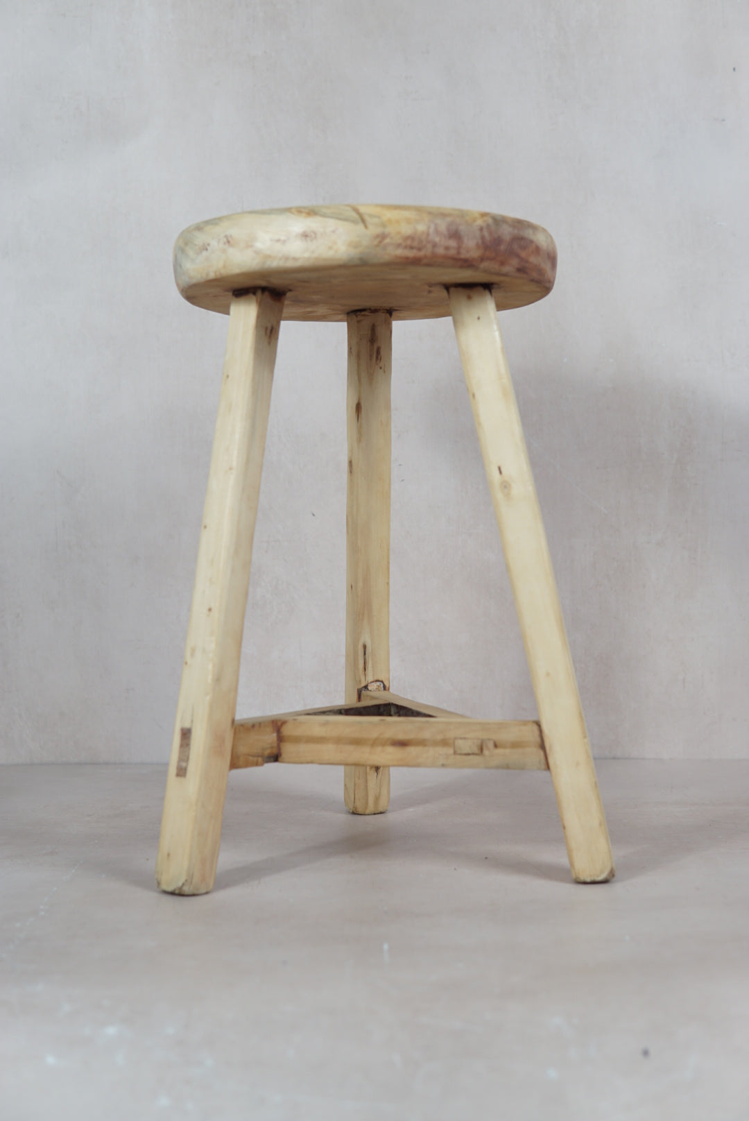 Vintage Rustic Round Stool - Elm wood - 48.1