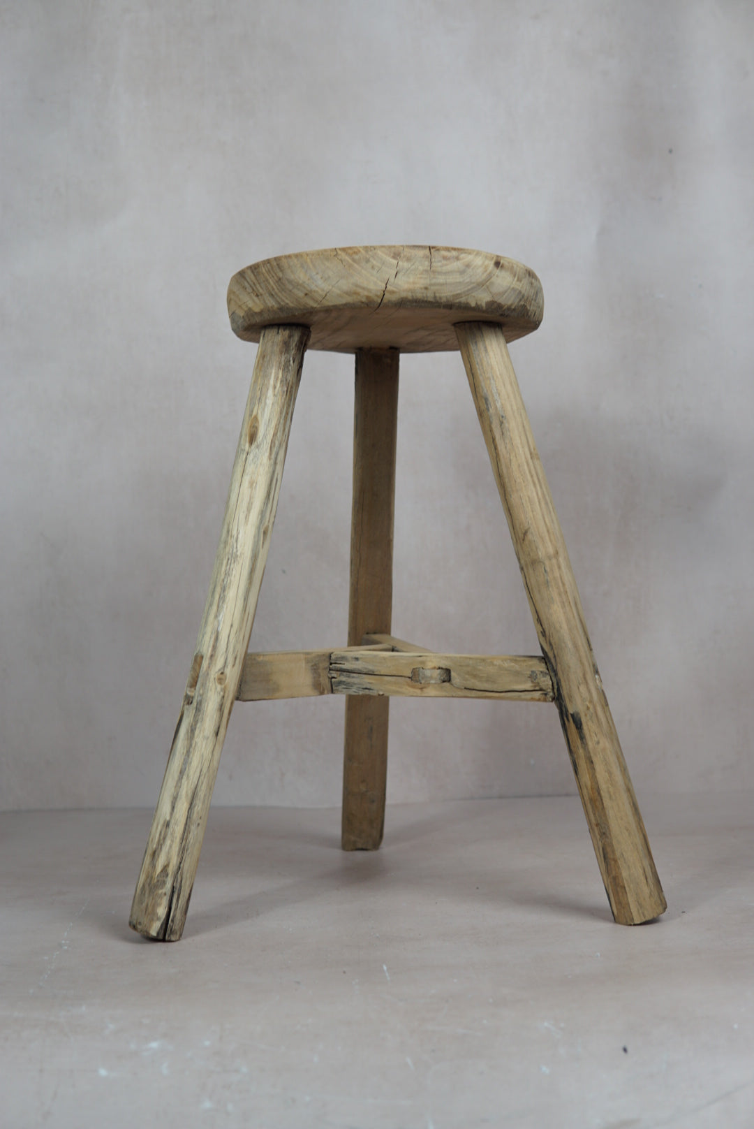 Vintage Rustic Round Stool - Elm wood - 48.4