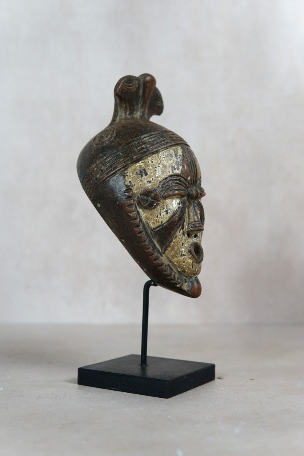 African Raffia Terracotta Mask - 103.1