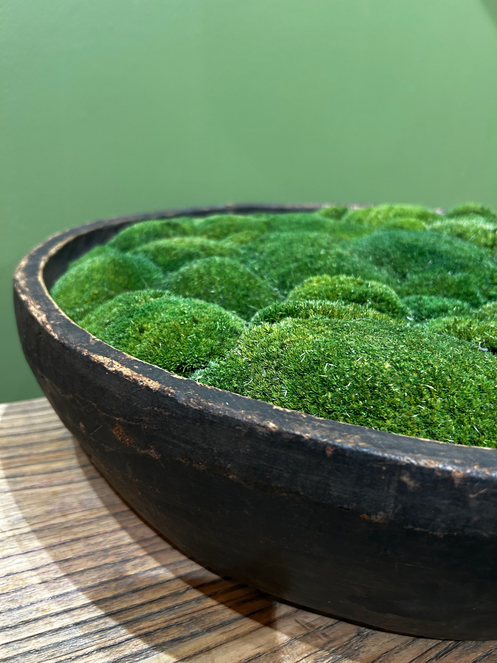 Vintage Wooden Bowl with moss FR65