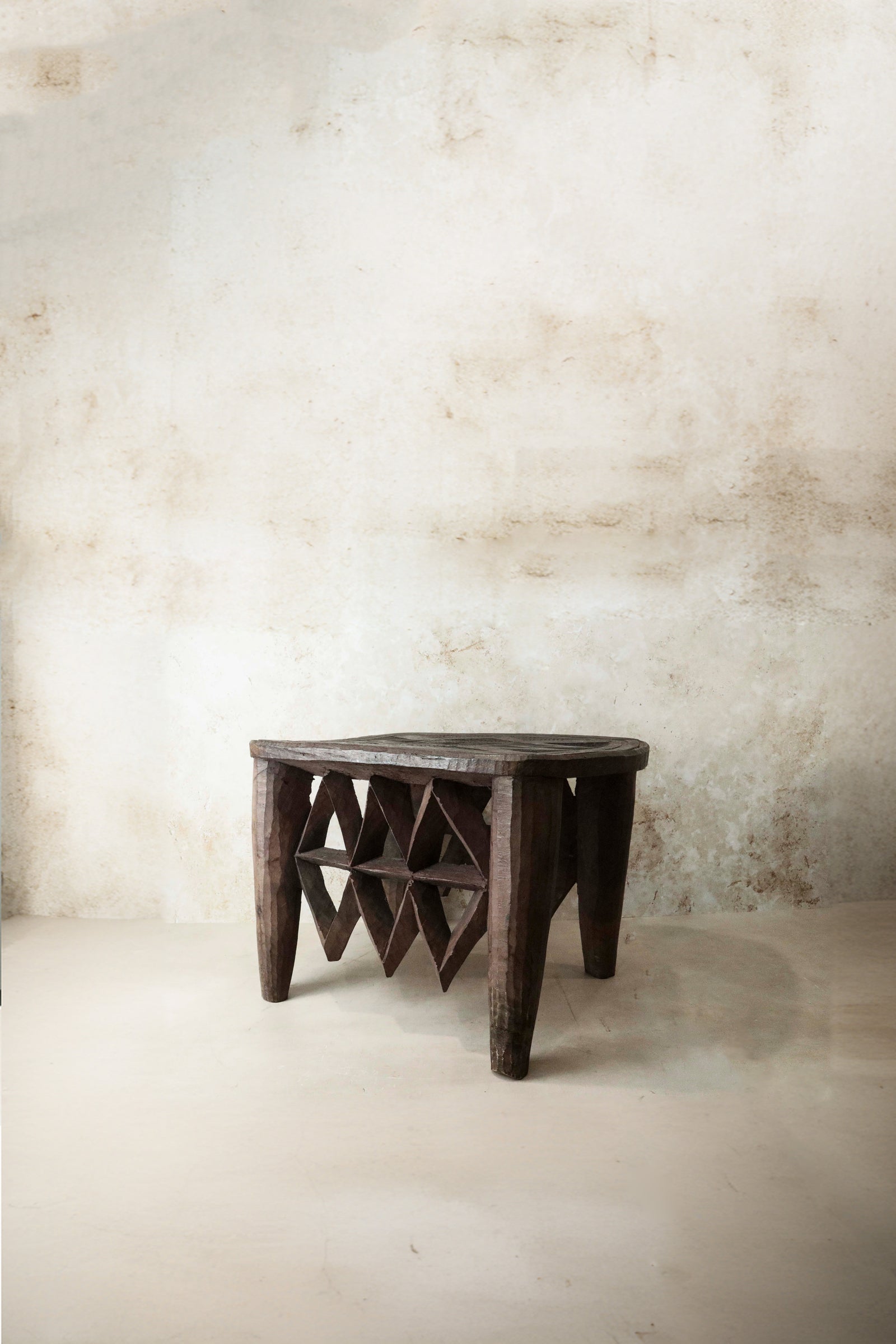 Nupe Table/Stool- 12.2