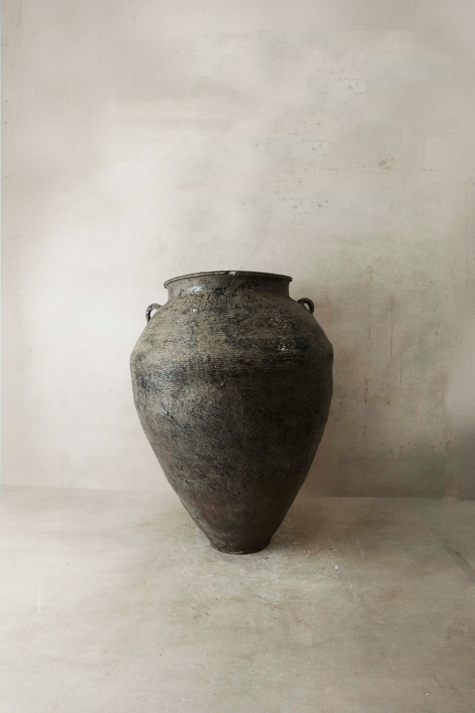 Vintage brown-glazed Asian pot — top opening
