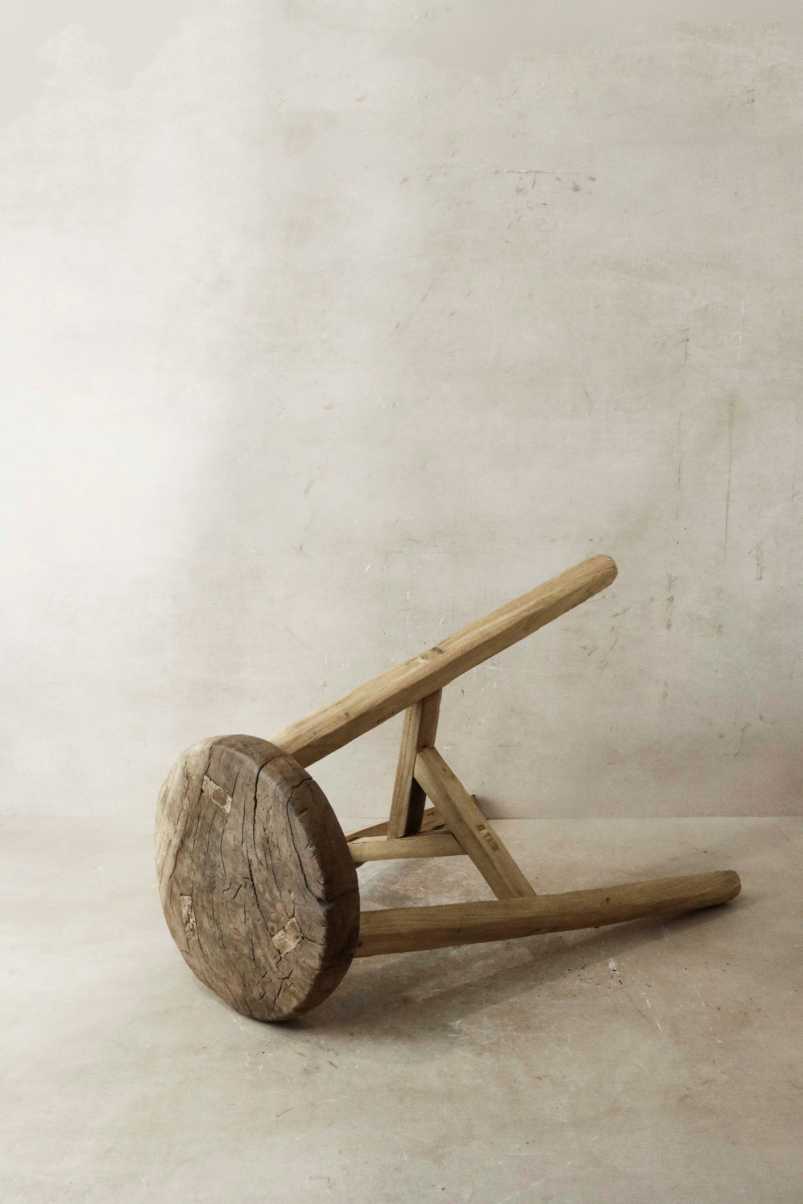 Vintage Rustic Elm Wood Stool - Round - No 26