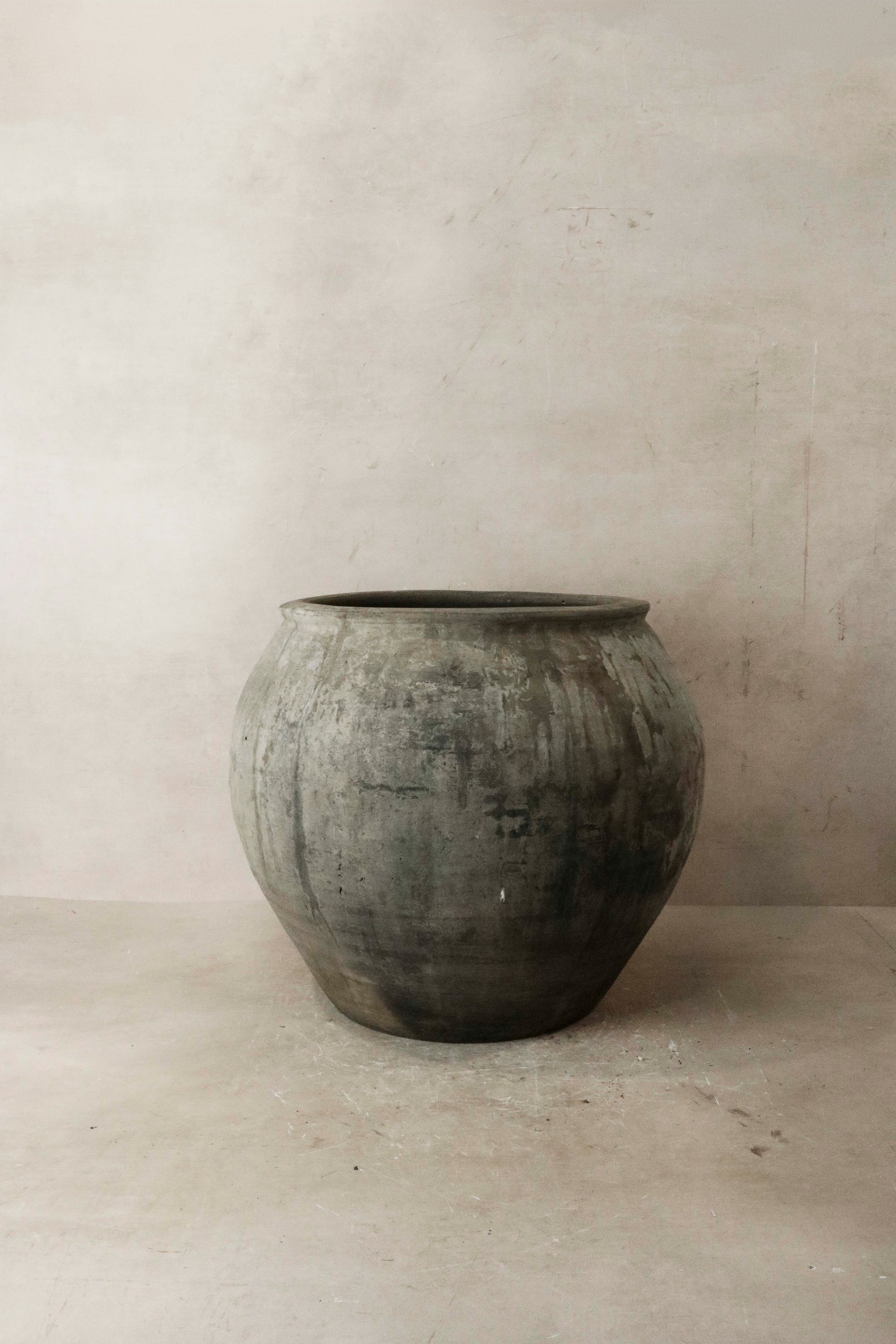 Vintage Dark Pot n° 036