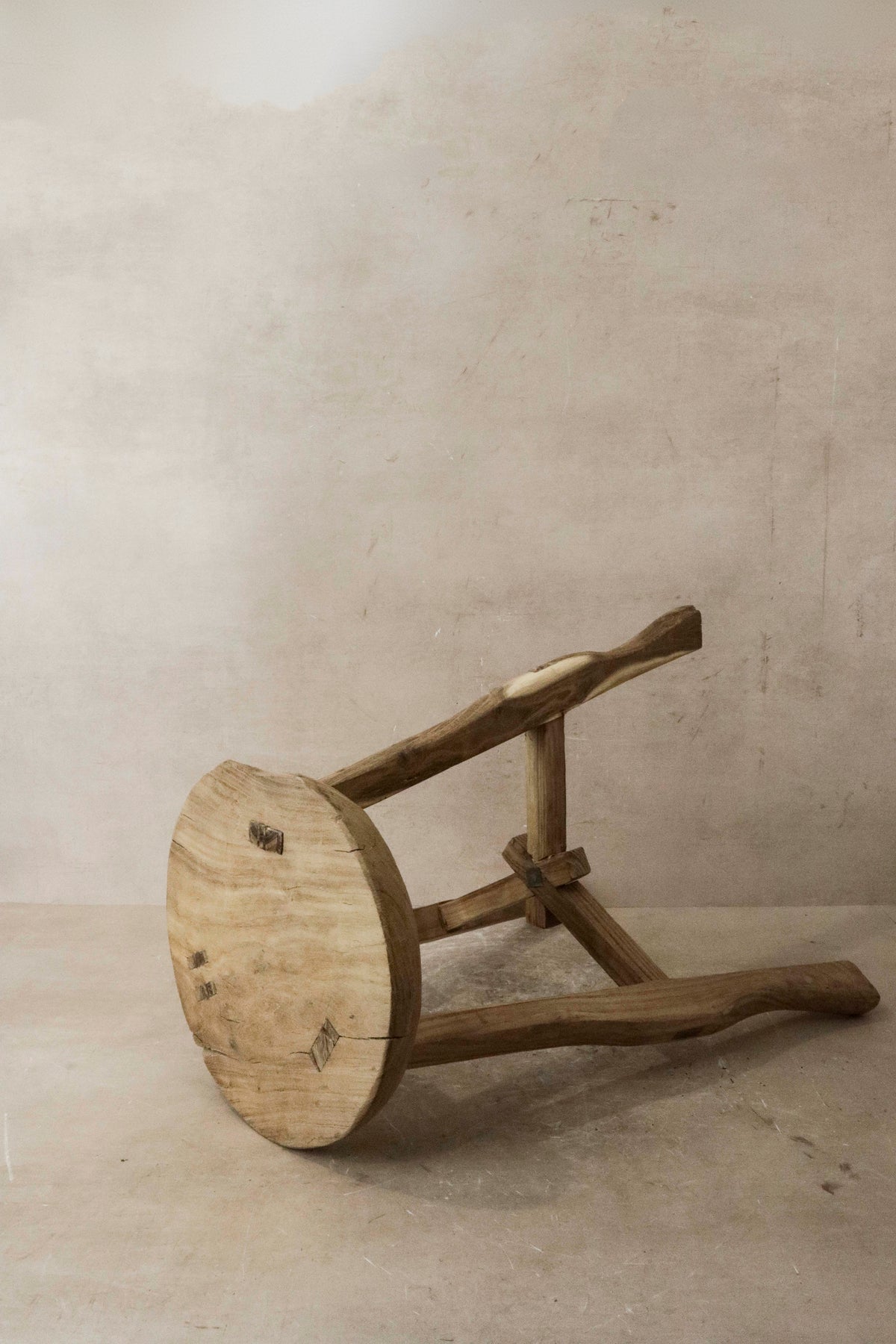 Vintage Rustic Elm Wood Stool - Round - No 40