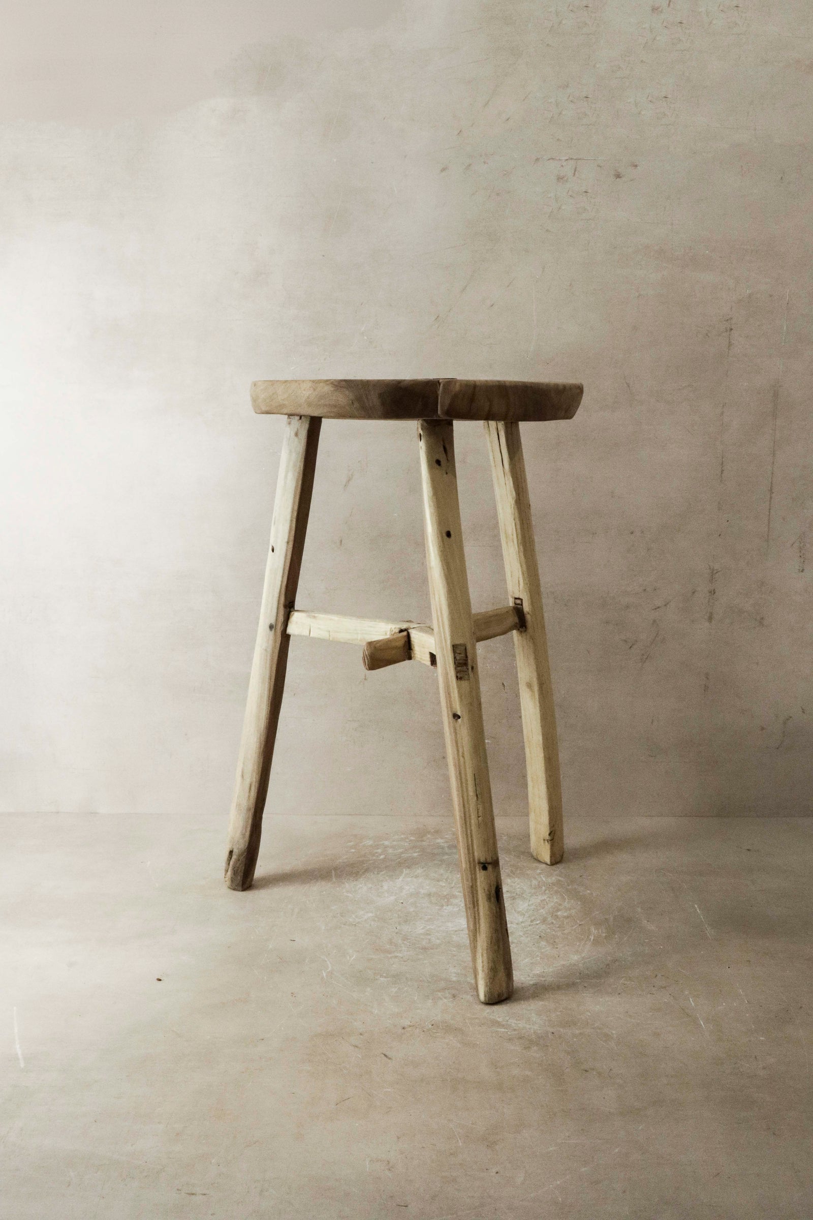 Vintage Rustic Elm Wood Stool - Round - No 22