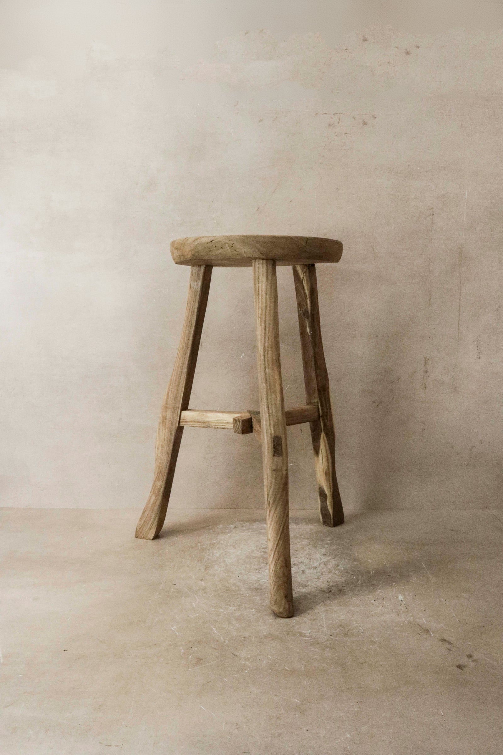 Vintage Rustic Elm Wood Stool - Round - No 40