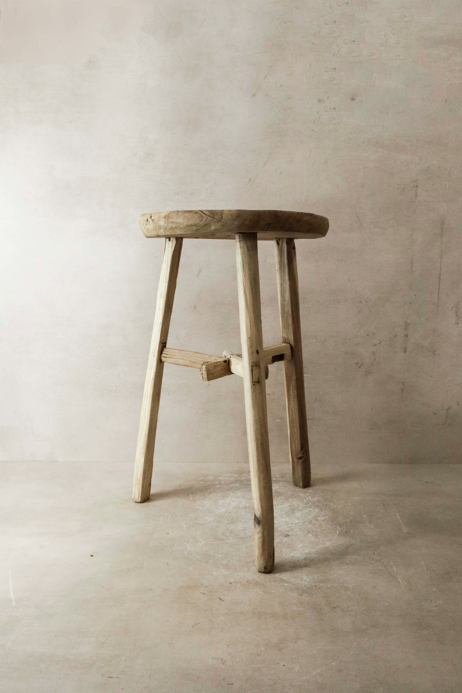 Vintage Rustic Elm Wood Stool - Round - No 22