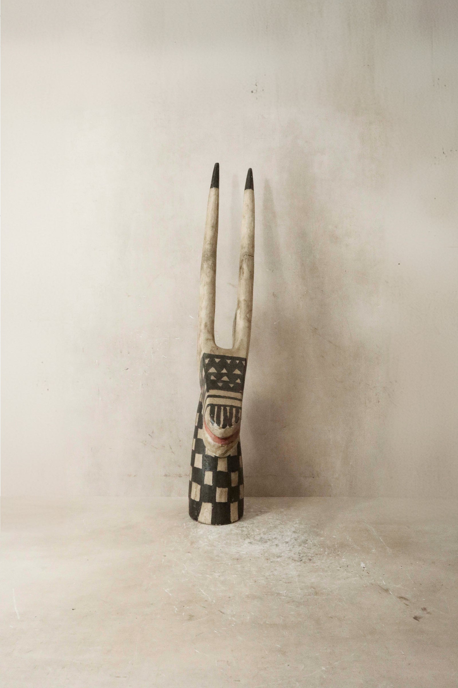 Hand carved Antelope - 91.1
