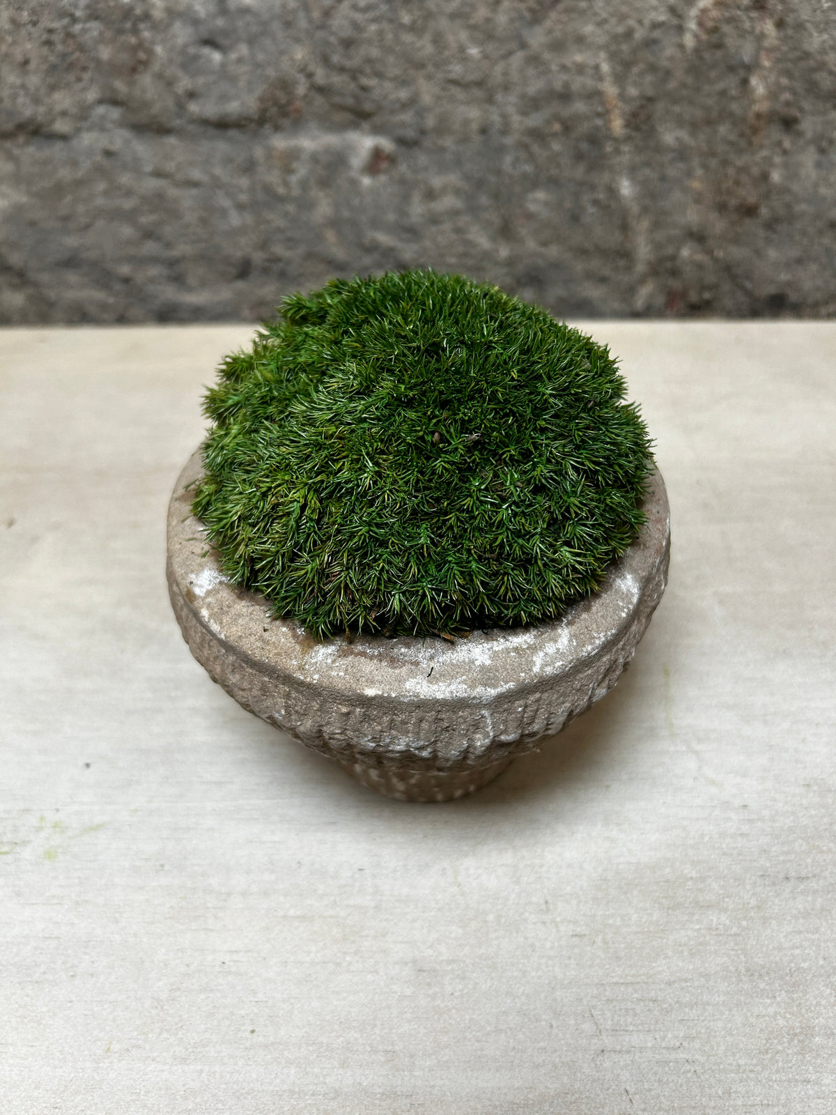 Antique Stone Mortar with Moss FR48