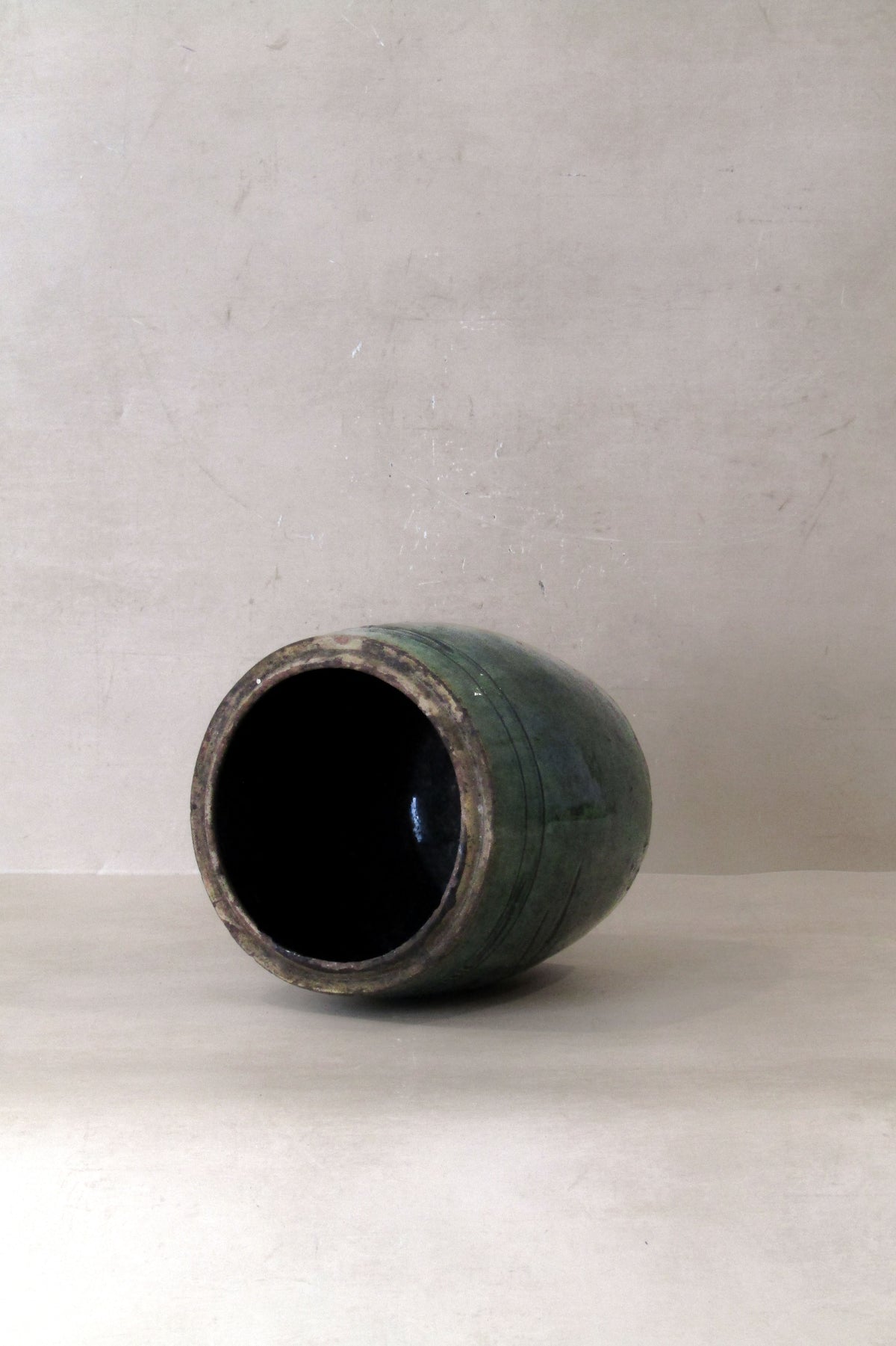 Vintage Emerald Green Pot - No 5