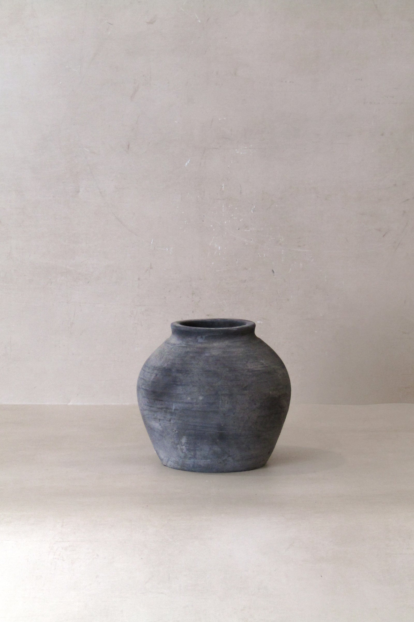 Vintage Dark Pot S n° 48