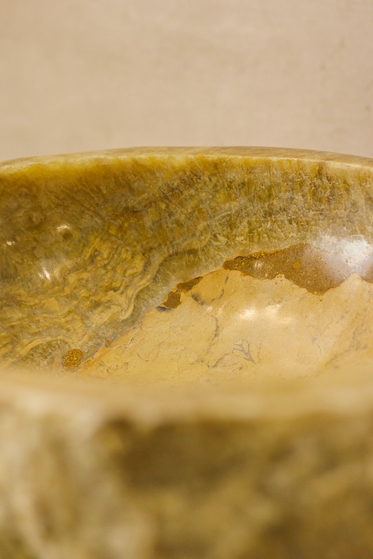 Raw Edge Onyx Wash Basin - No 1