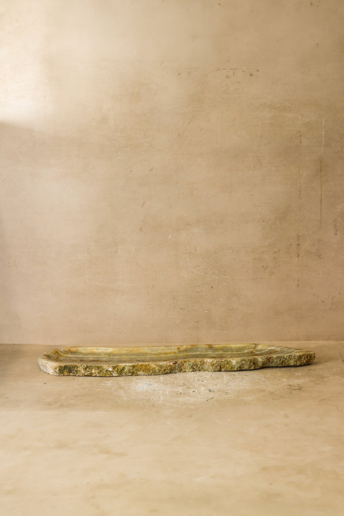 Premium Onyx Tray Raw Edge No 14