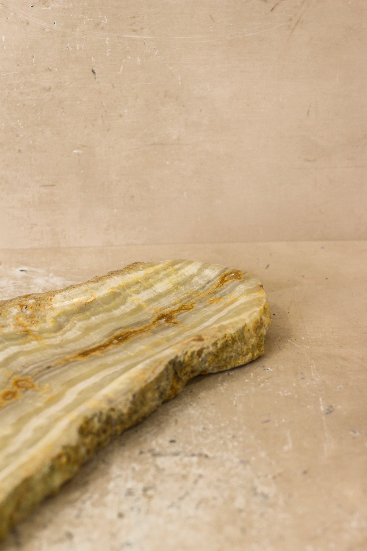 Premium Onyx Tray Raw Edge No 12