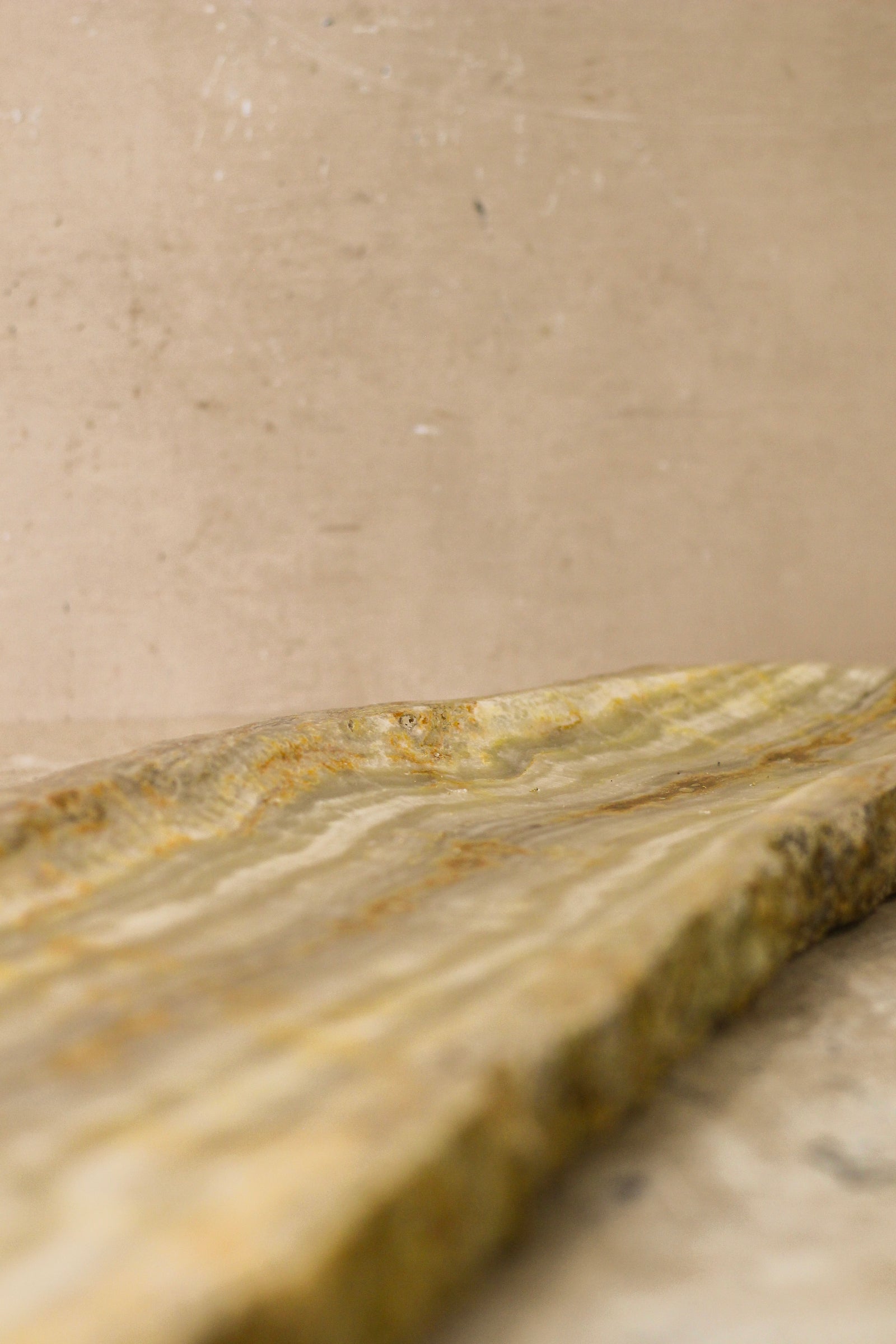 Premium Onyx Tray Raw Edge No 12