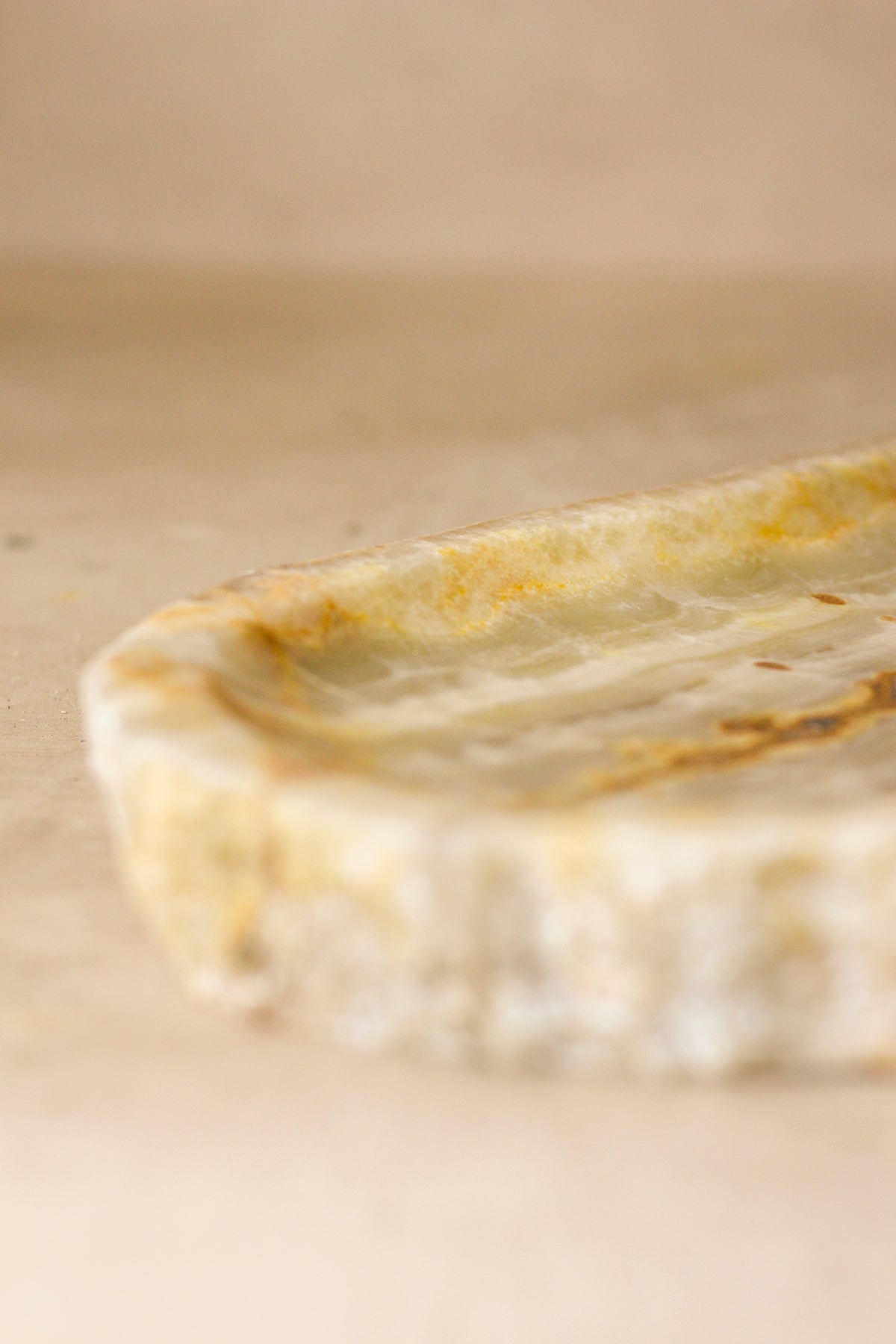 Premium Onyx Tray Raw Edge No 14