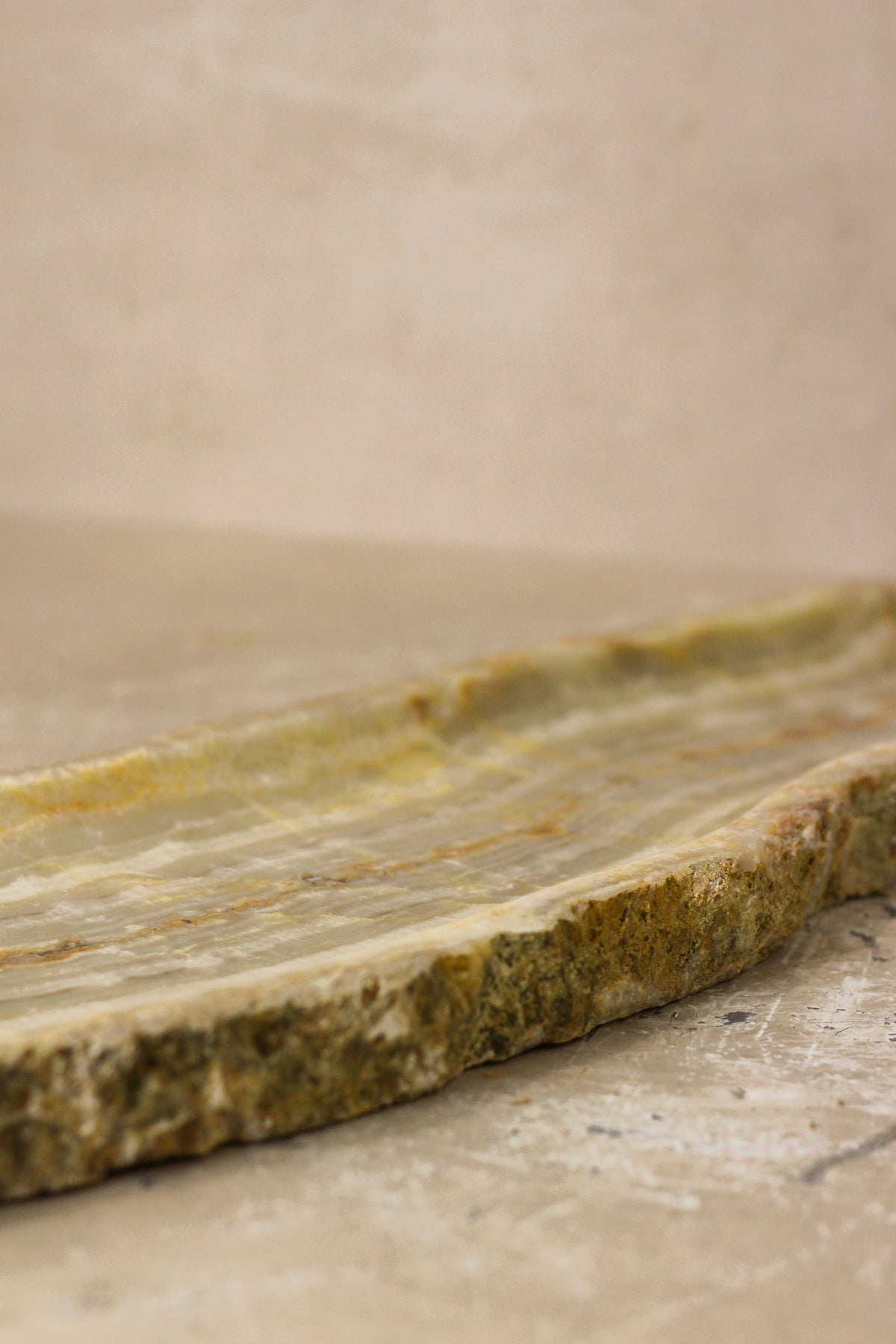 Premium Onyx Tray Raw Edge No 14
