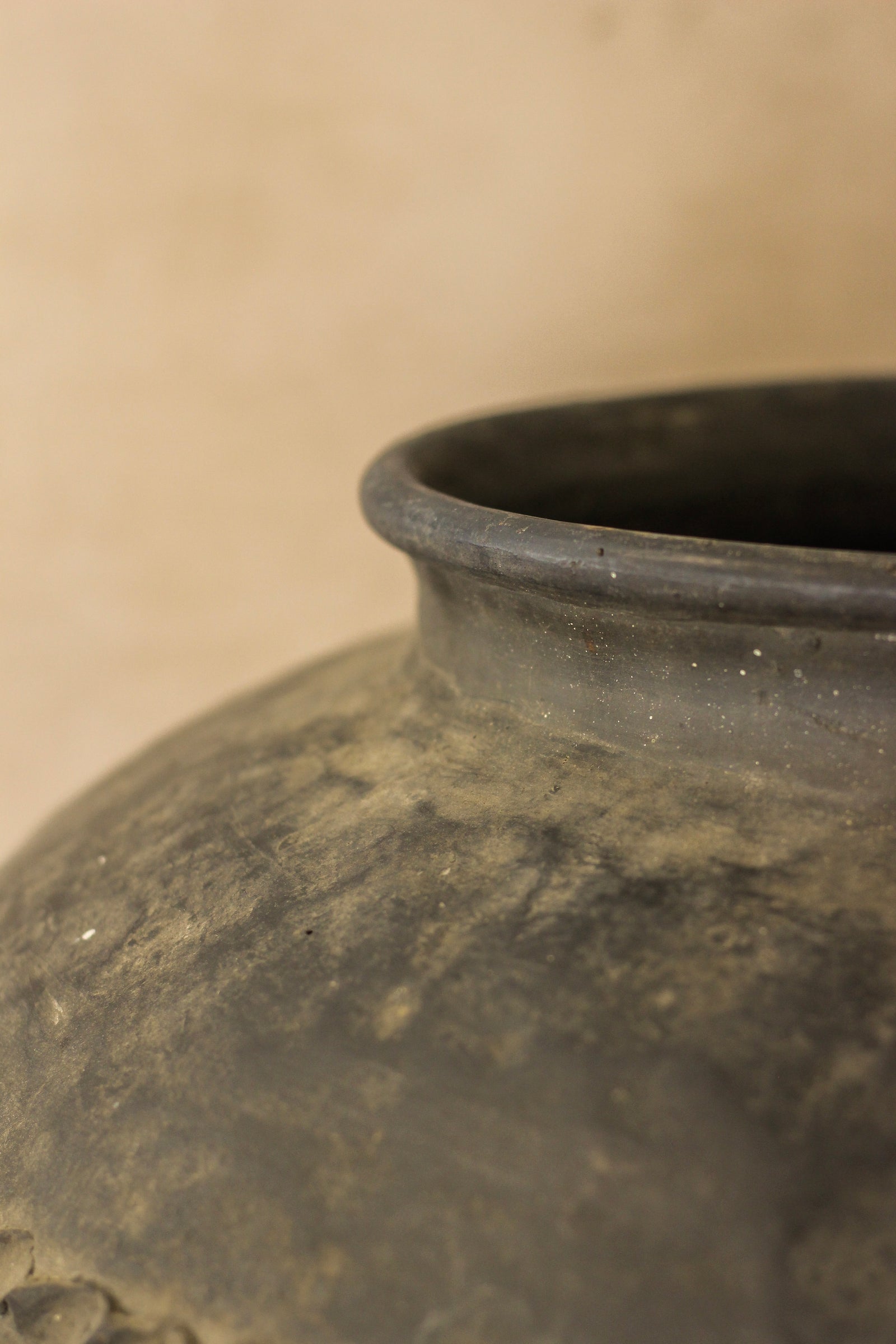 Vintage Black Asian Pots - VB05