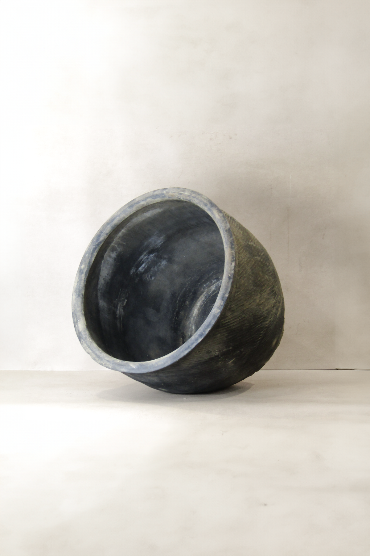 Big Old Grey Textured Asian Pot - L021