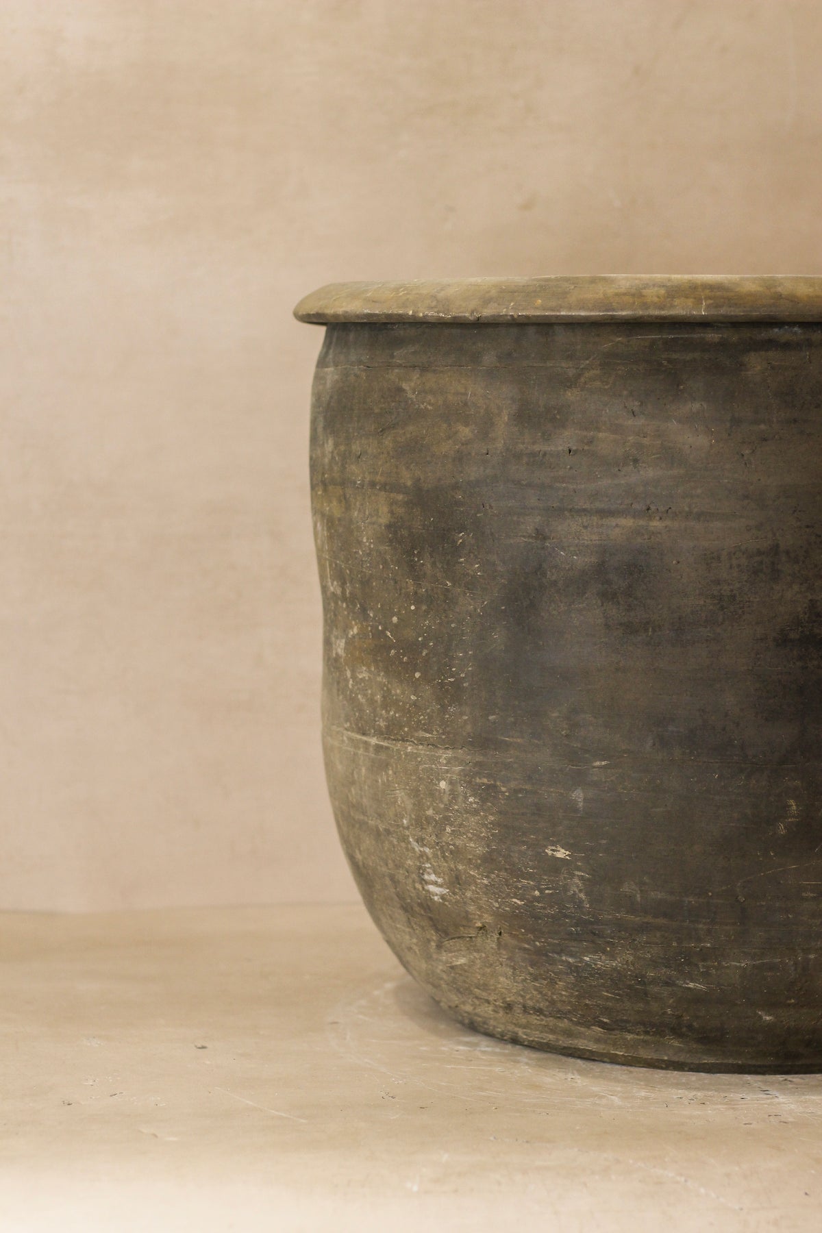 Big Old Grey Asian Pots - L013