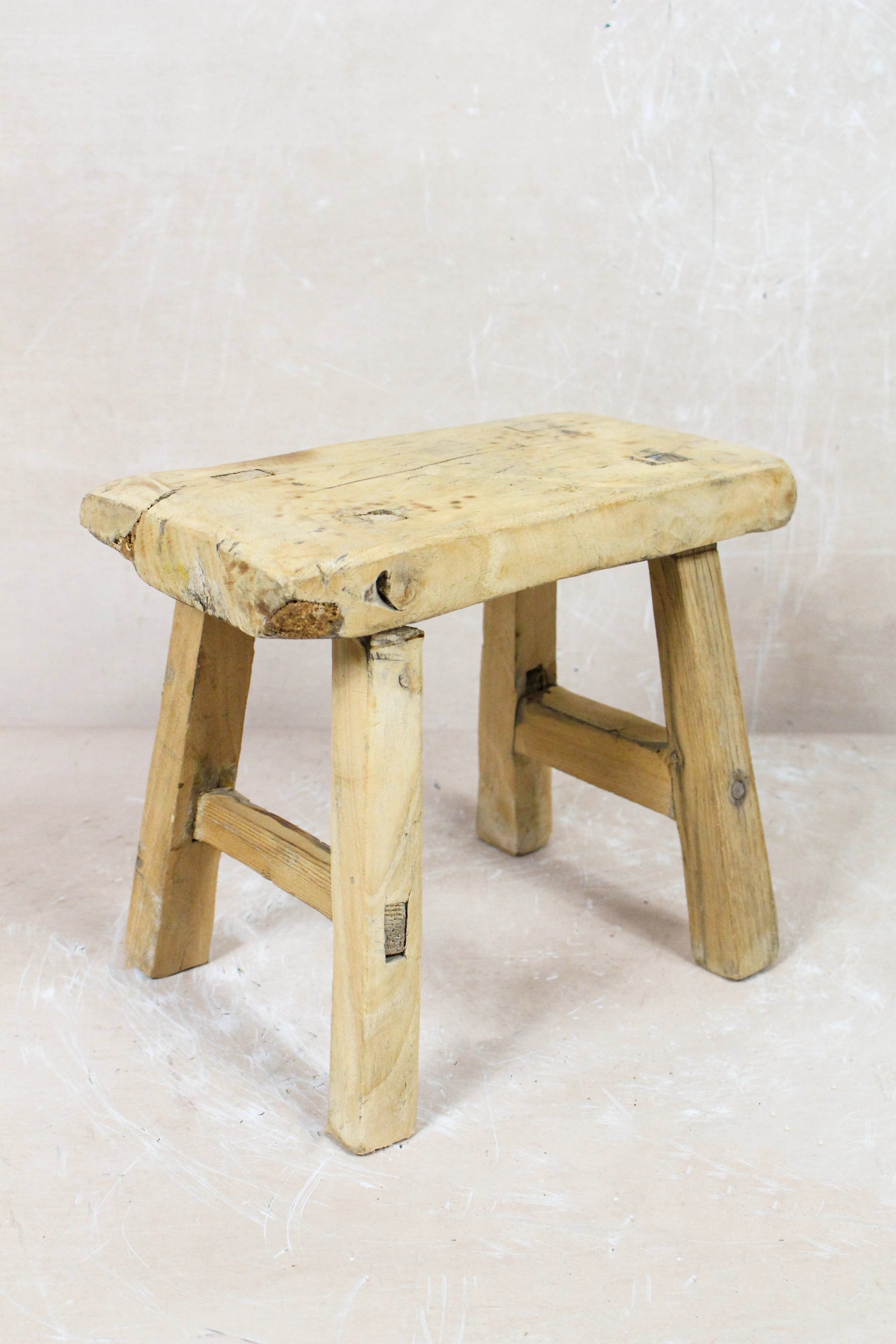 Vintage Rustic Stool - Elm wood - Small - 122