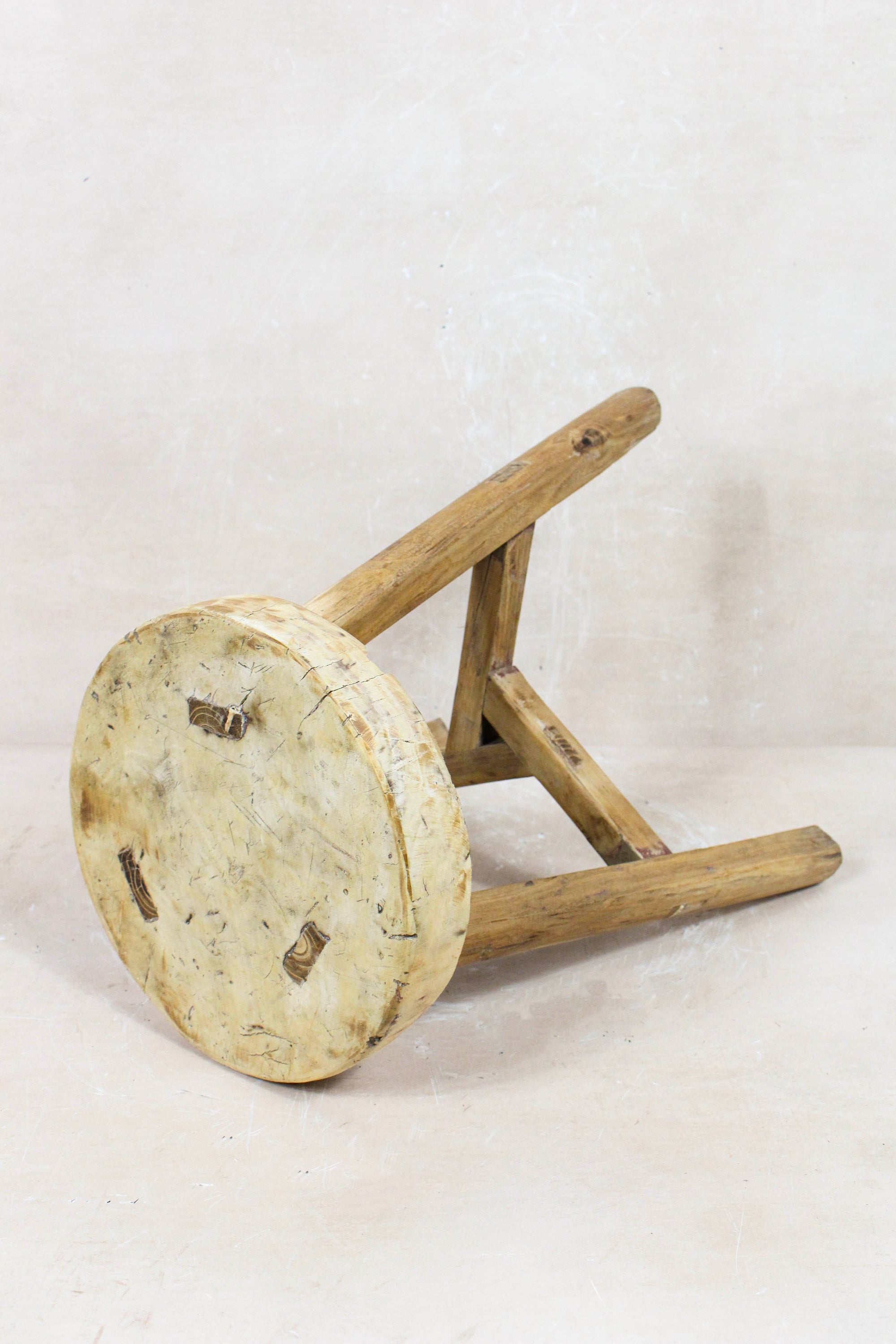 Vintage Rustic Round Stool - Elm wood - 130 - Botanical Boys