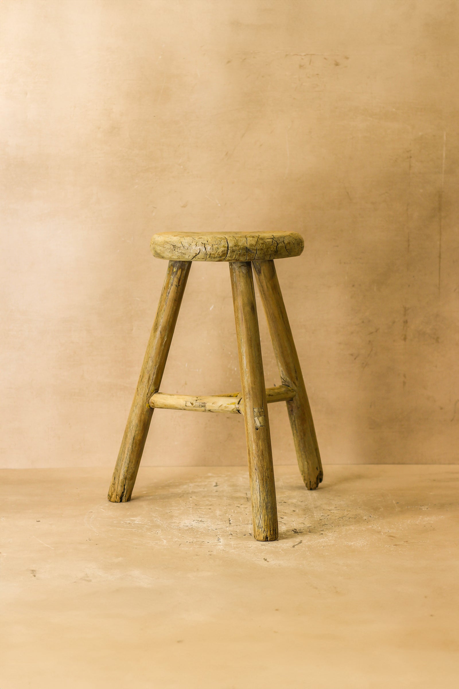 Vintage Rustic Elm Wood Stool - Round - No 45