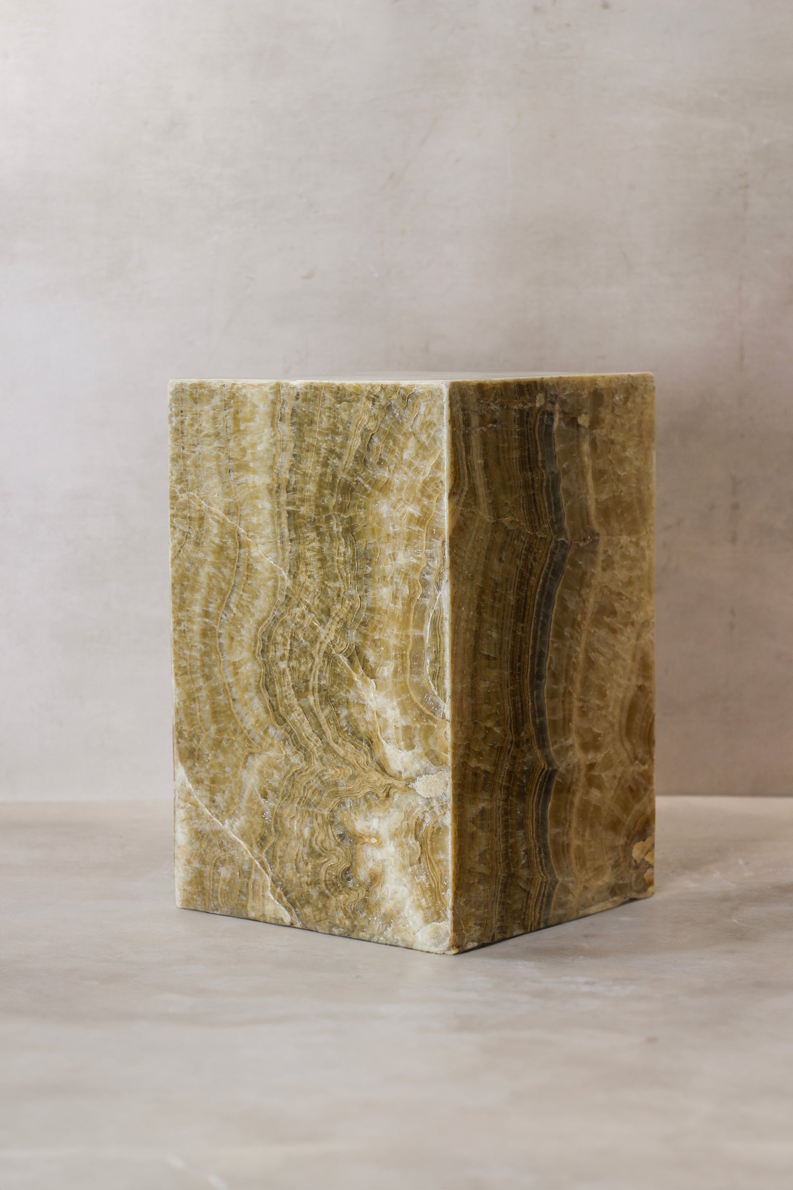 Onyx Side Table Pedestal - Hollow - No 13