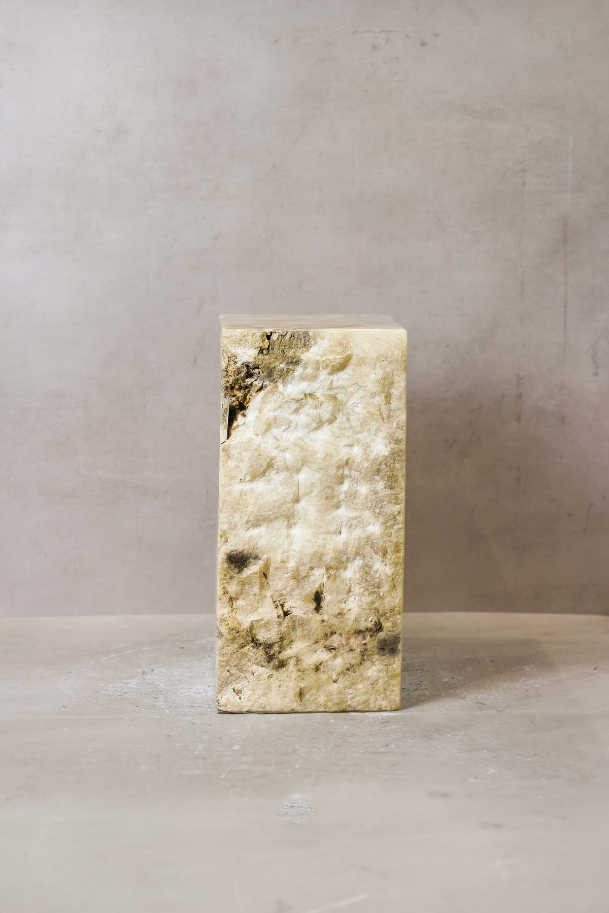 Onyx Side Table Pedestal Raw - Solid - No 5