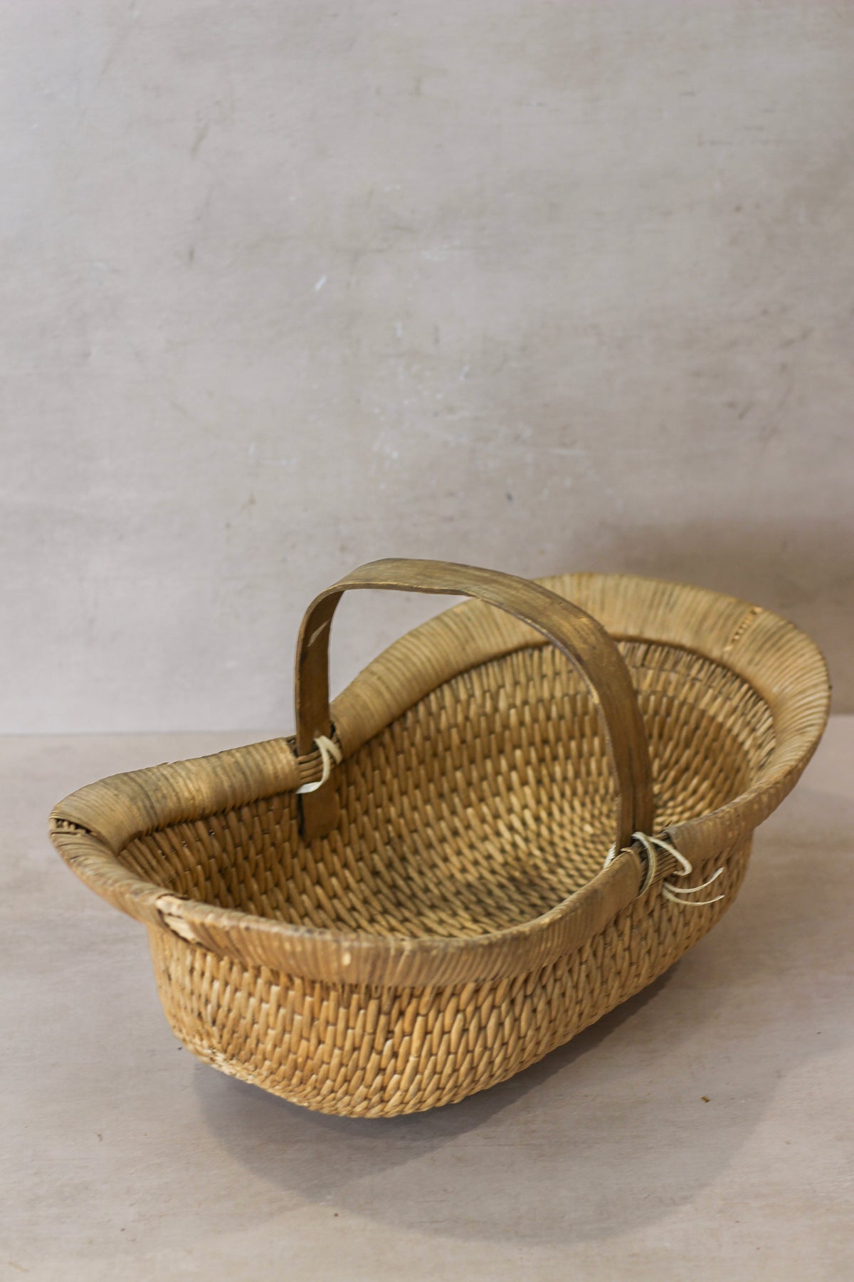 Vintage Farm Basket - No 1