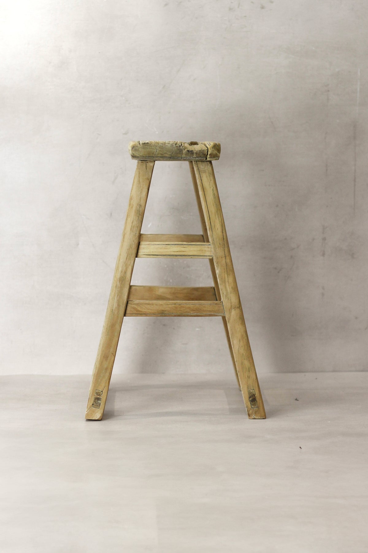 Vintage Rustic Elm Wood Stool - Medium - No 70