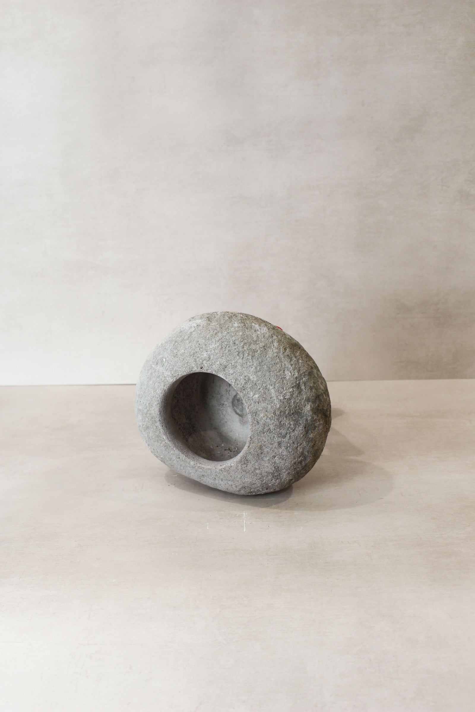 River Stone Planter Pot No8