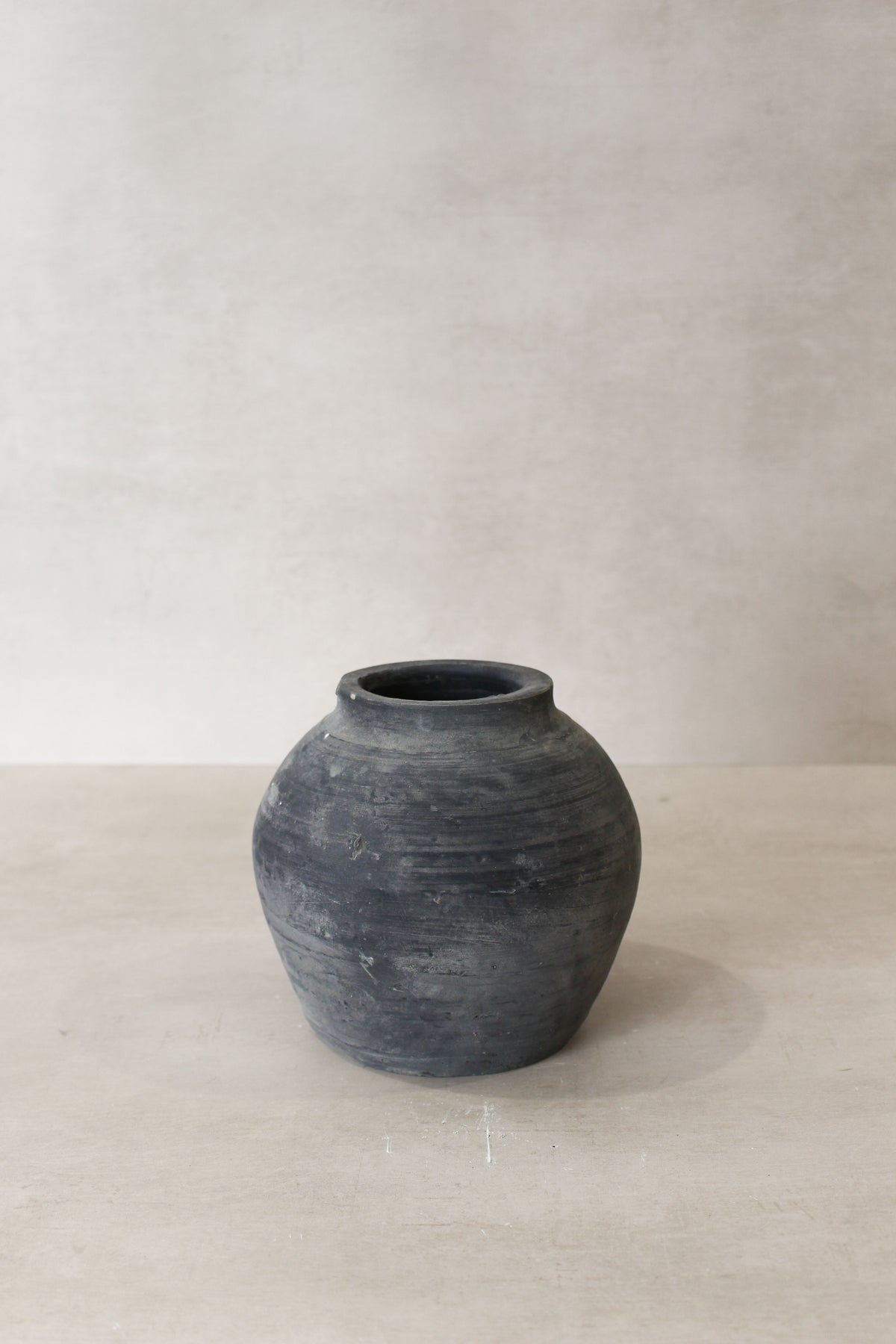 Vintage Dark Pot n° 47