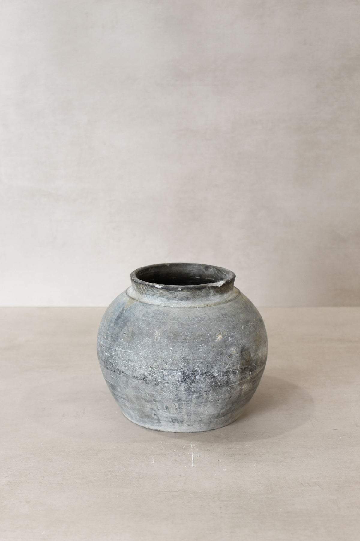 Vintage Dark Pot n° 48