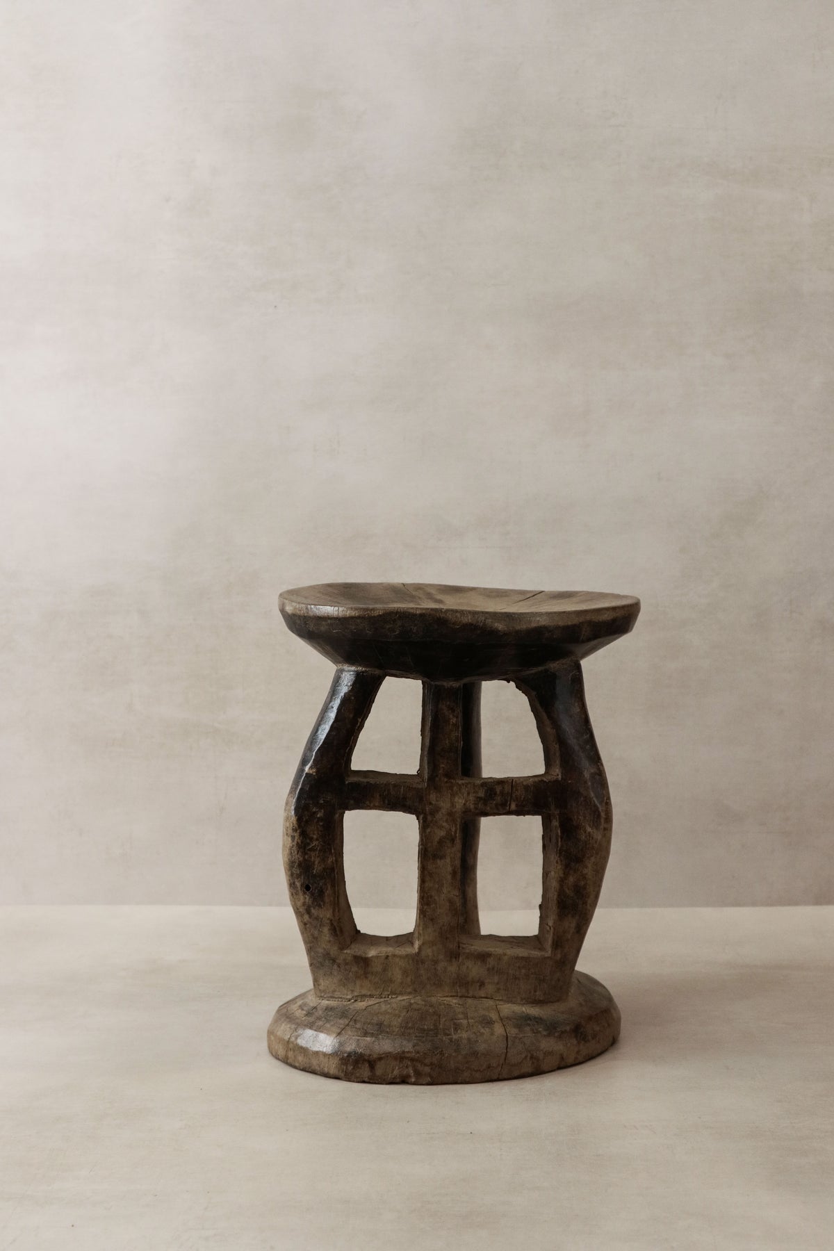 Tonga Stool - 34.1