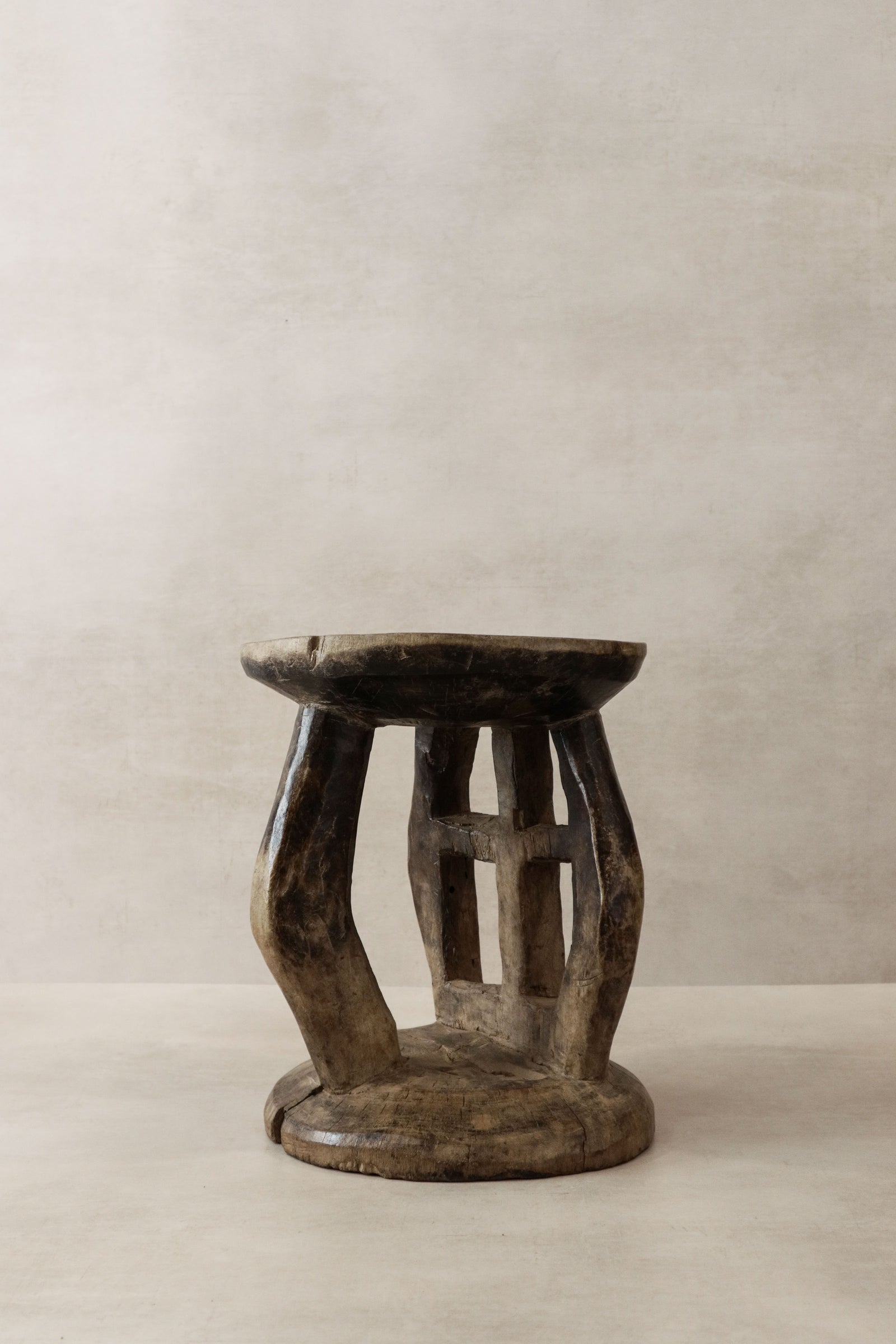 Tonga Stool - 34.1