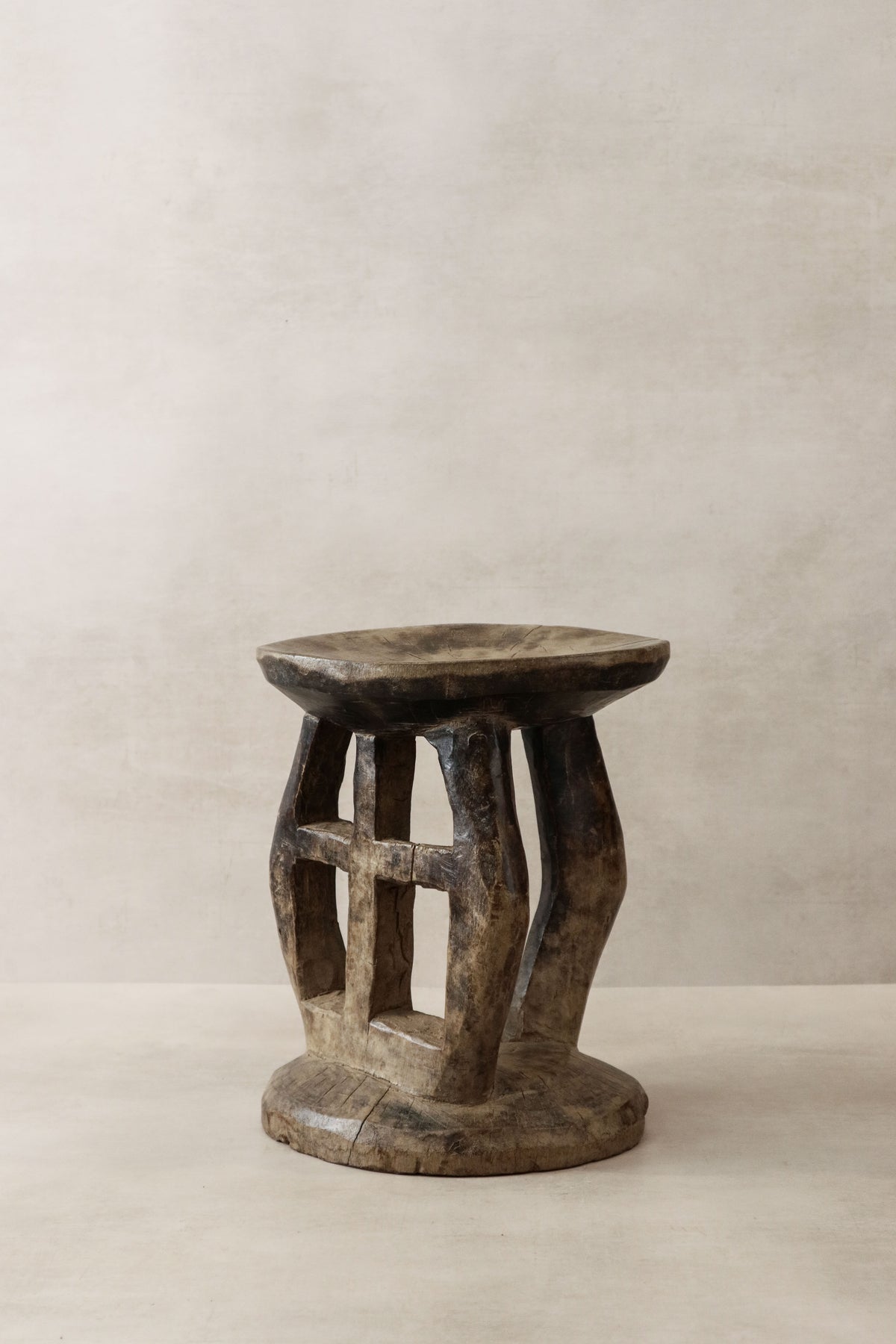 Tonga Stool - 34.1