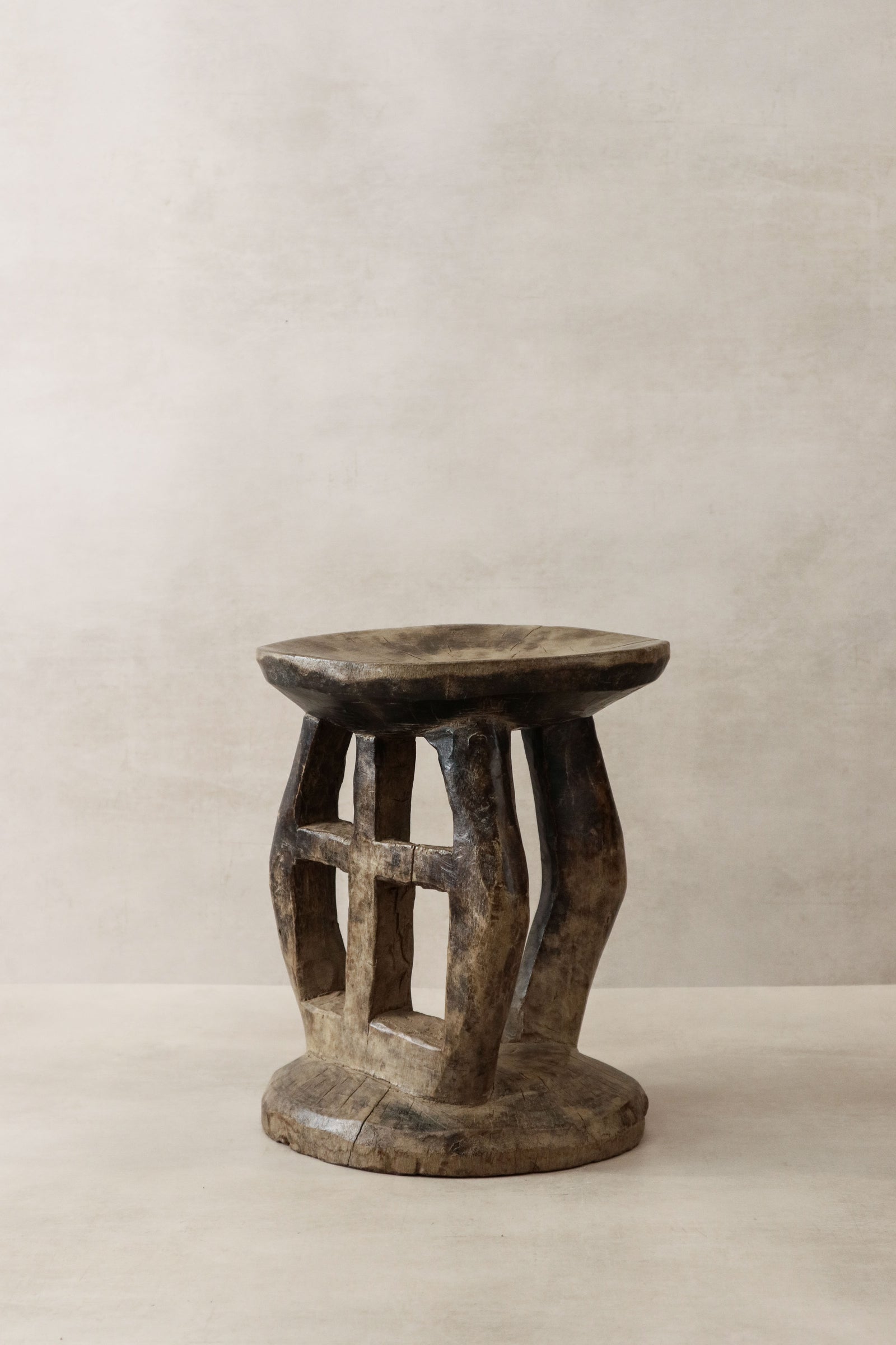 Tonga Stool - 34.1