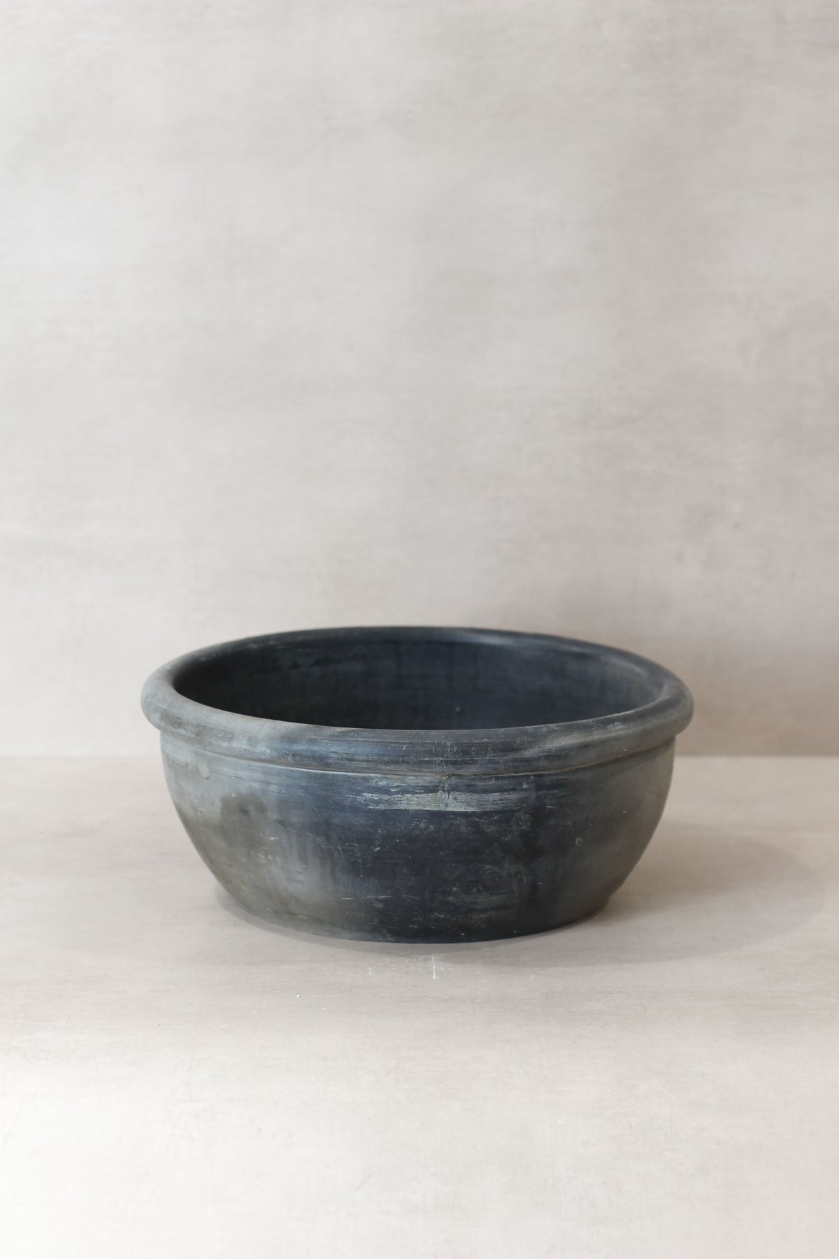 Wabi Sabi Antique Matt Grey Terracotta Bowl - OGB 01