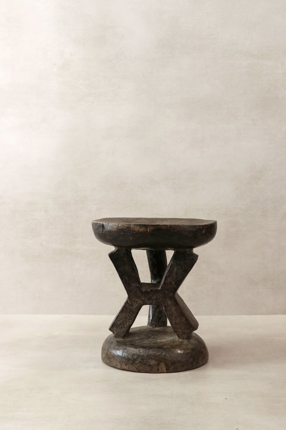 Tonga Stool - 101.1
