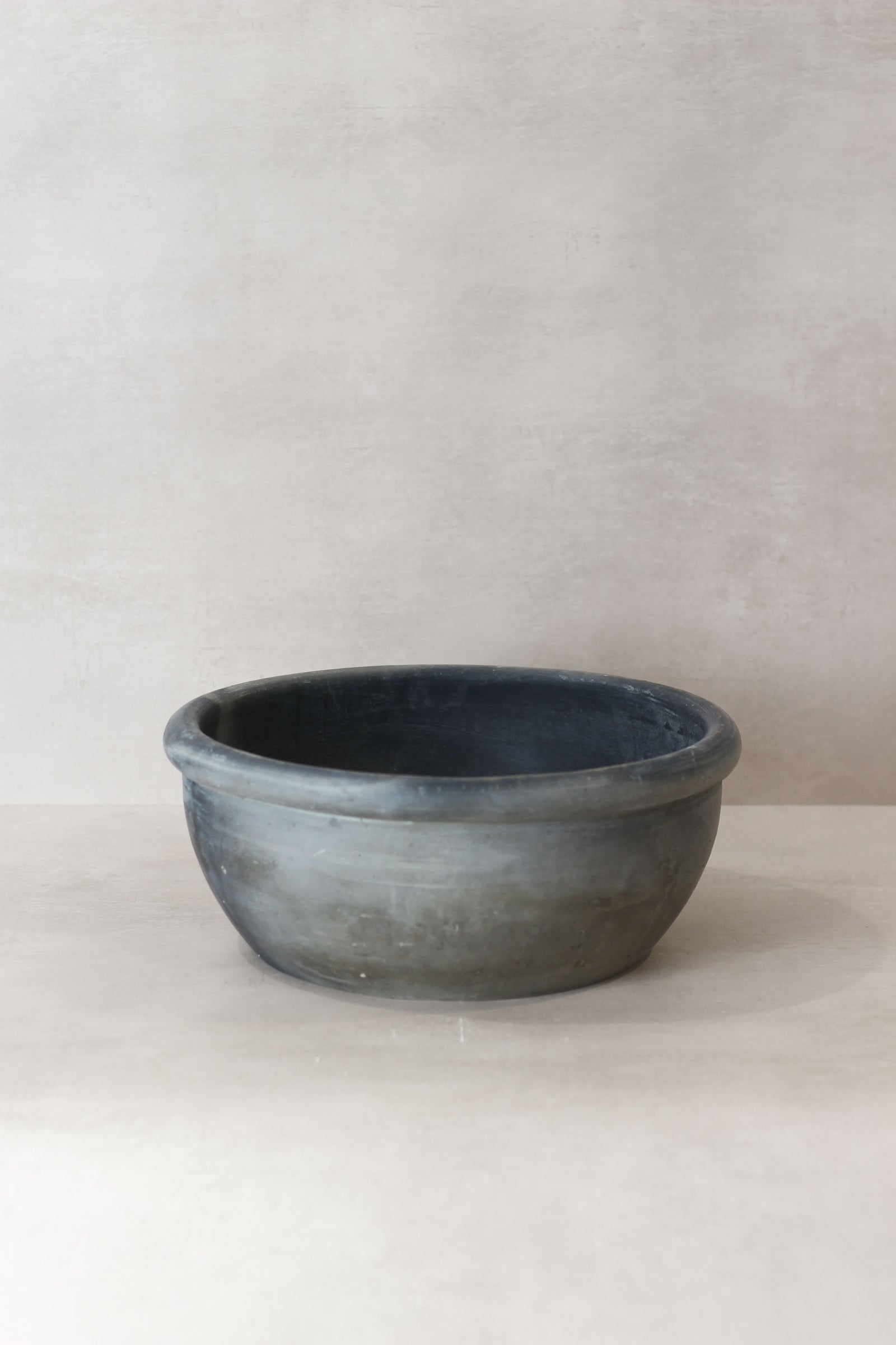 Wabi Sabi Antique Matt Grey Terracotta Bowl - OGB 01
