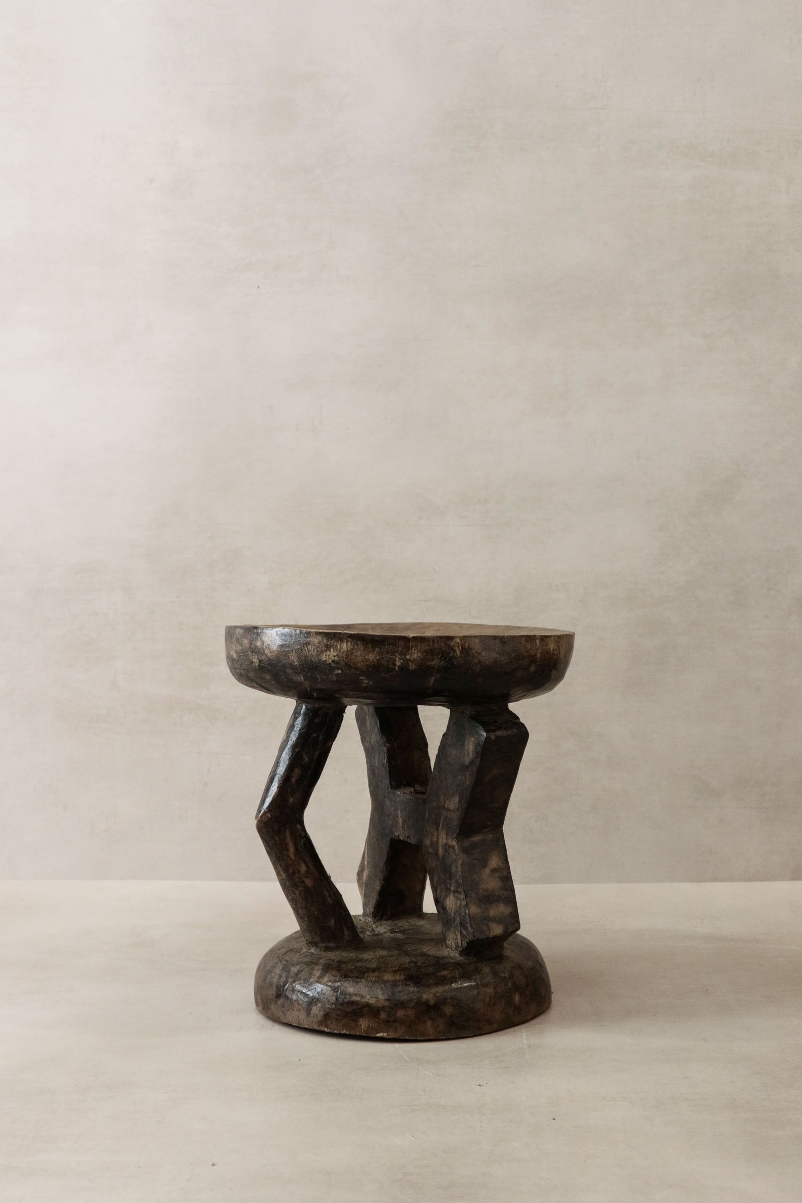 Tonga Stool - 101.3
