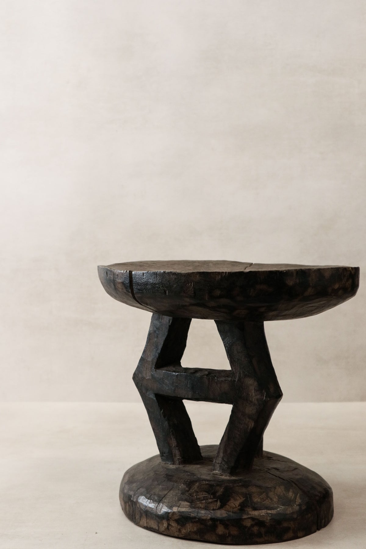 Tonga Stool - 37.4