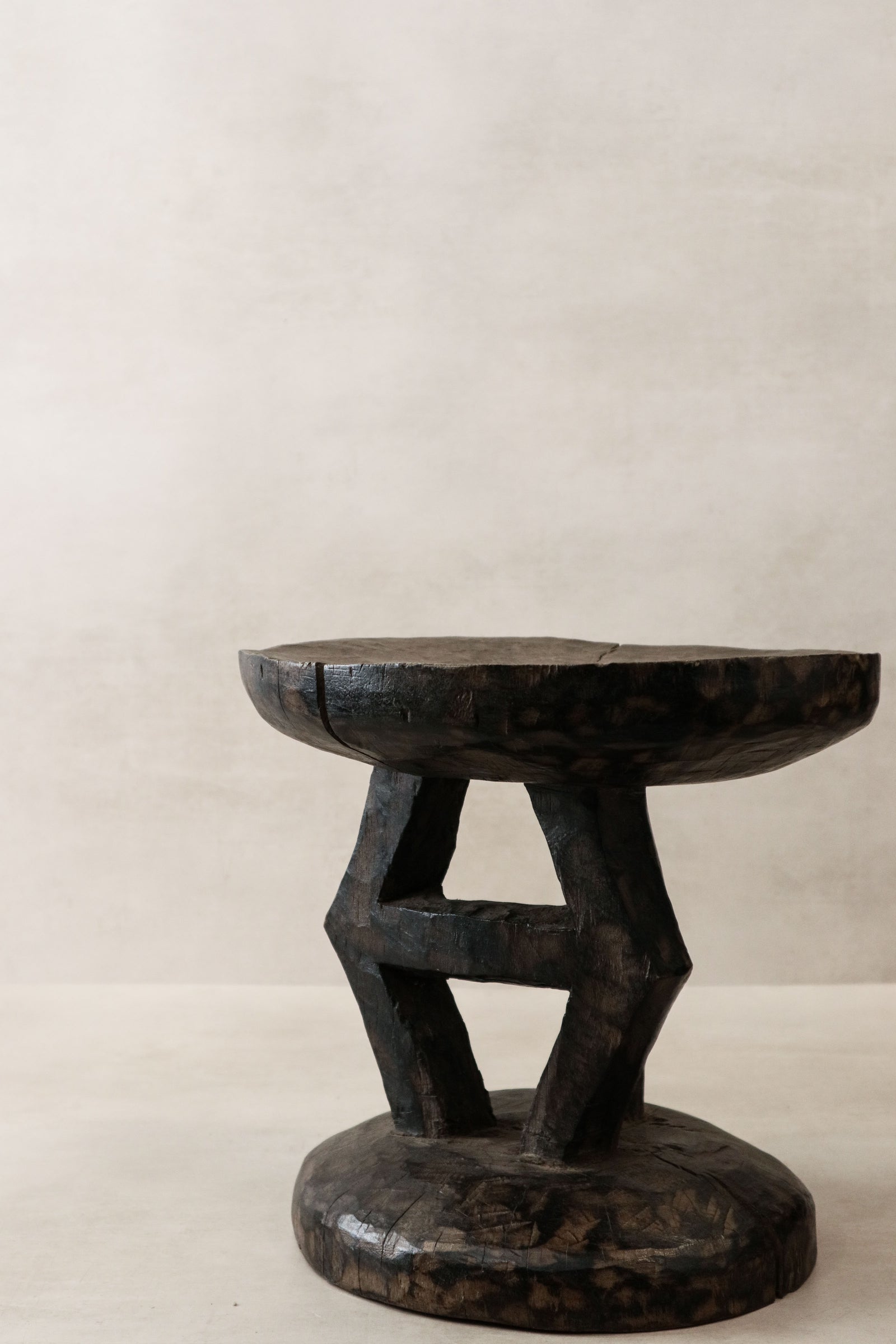 Tonga Stool - 37.4