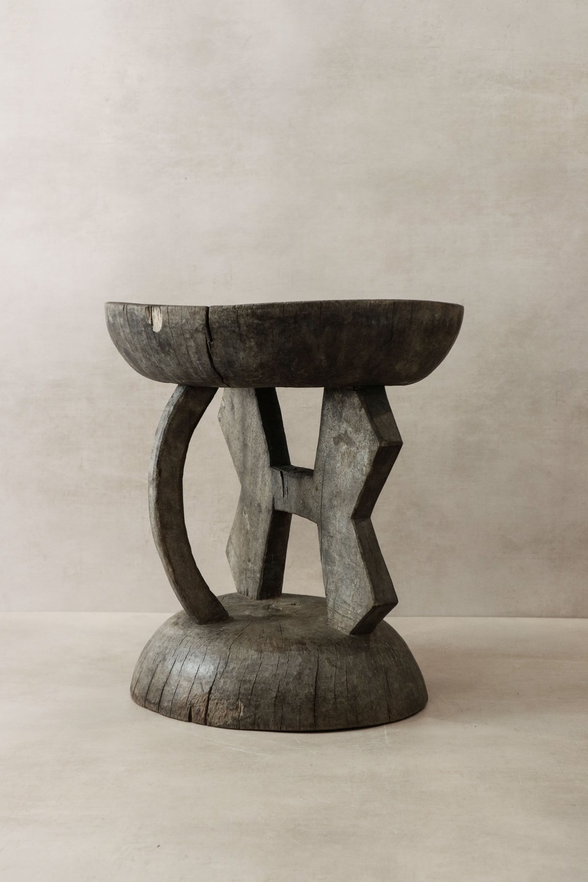 Tonga Stool - 37.3