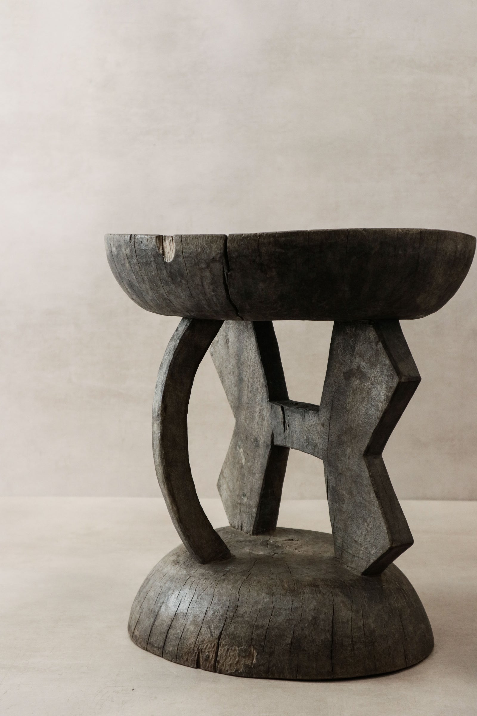 Tonga Stool - 37.3
